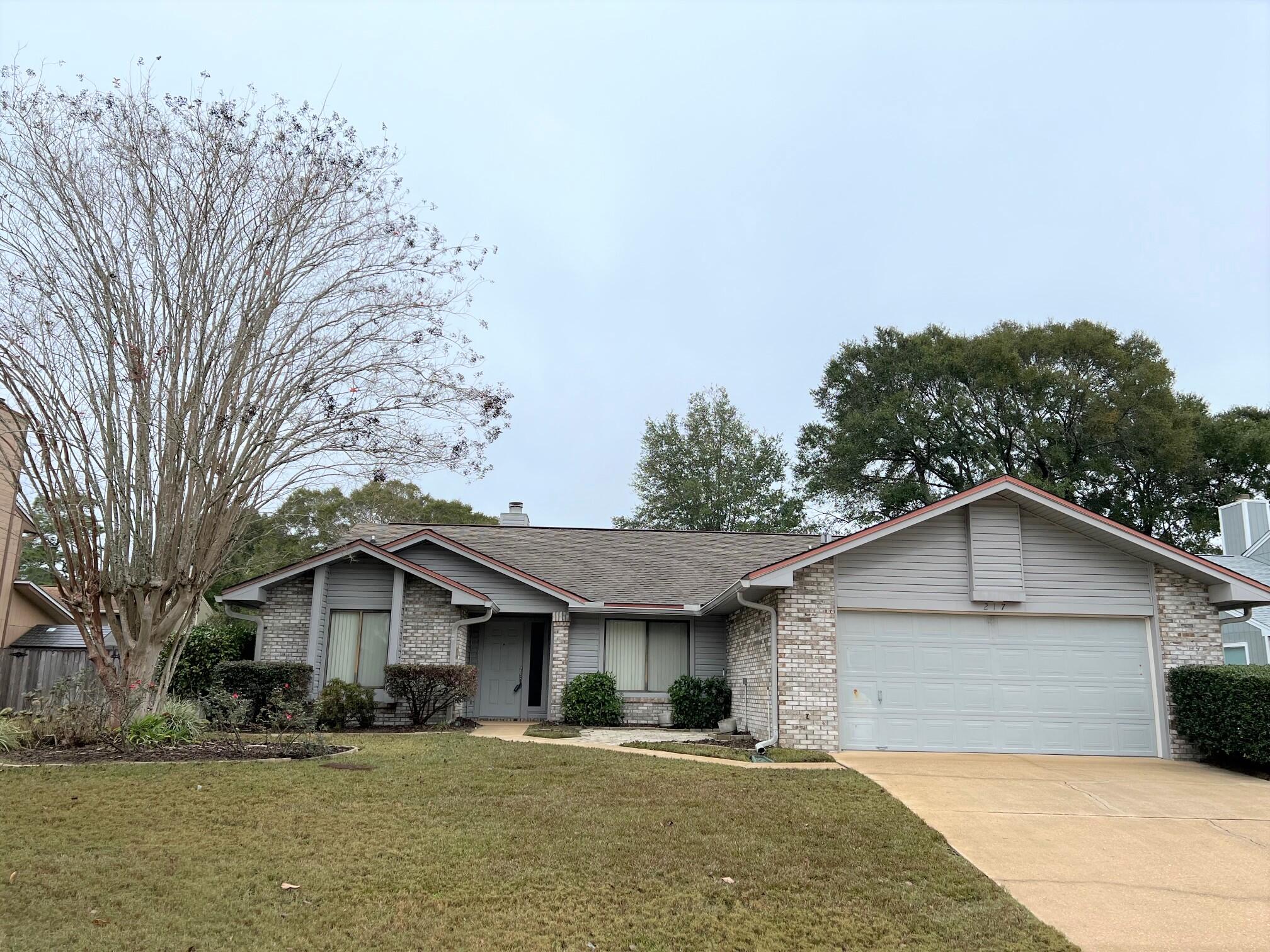 This one owner home in rocky bayou will be the perfect addition for a new family. As you enter the home you will be greeted by the formal dining room and great room. Great room is flanked by a brick gas fireplace. Off the great room is a large screen porch (23x11), the perfect place to enjoy nature our back. This home also has a covered patio and open patio (17x11). Roof is 2005, HVAC is 2017 and gas HWH is 2006. Home is in great condition, but does need updating, which gives the new buyer the opportunity to make this truly their own design. This home is the perfect location as it is within walking distance to Publix shopping center. View this home today and make it your own.