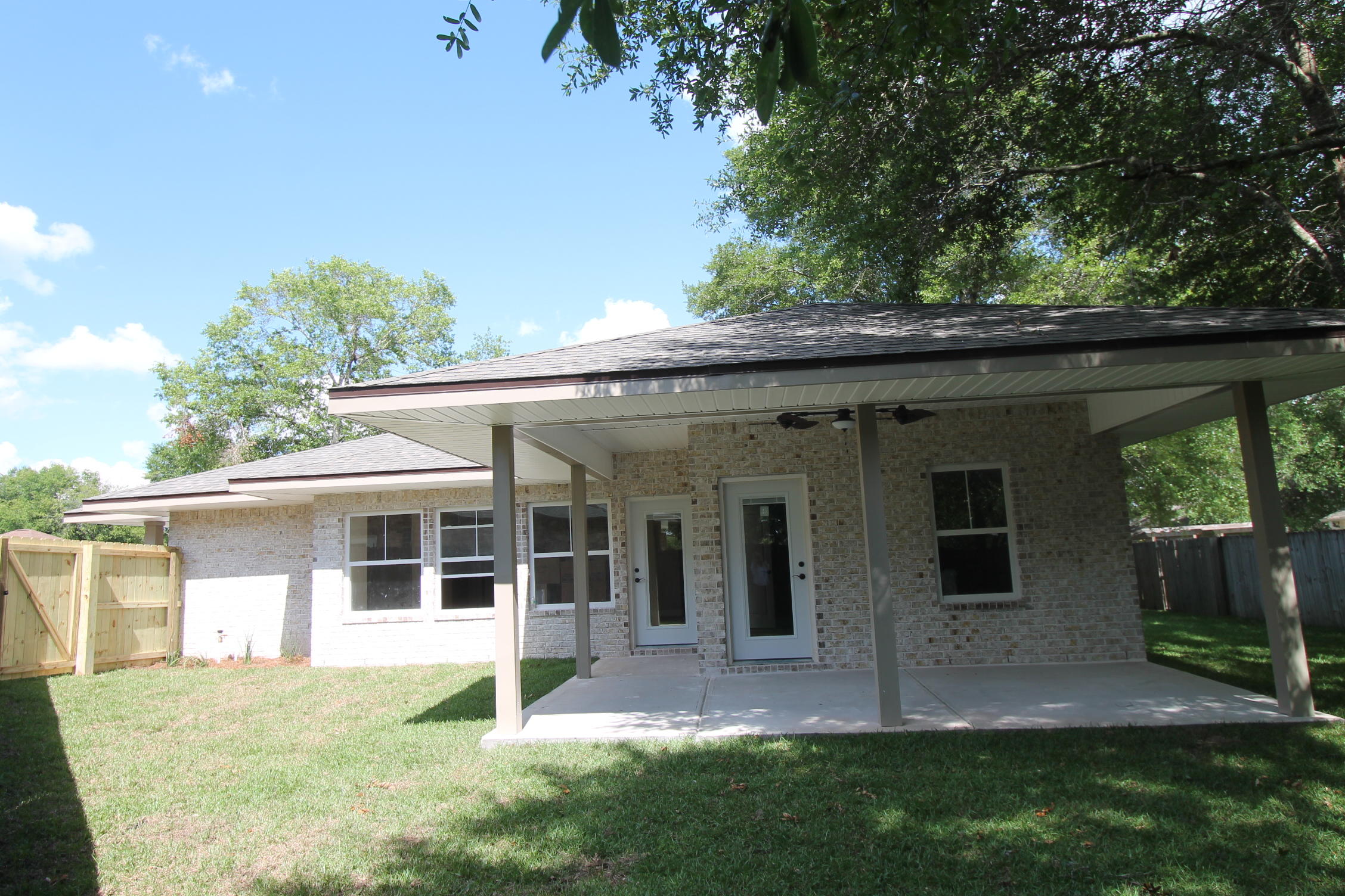 TRAILWOOD ESTATES - Residential