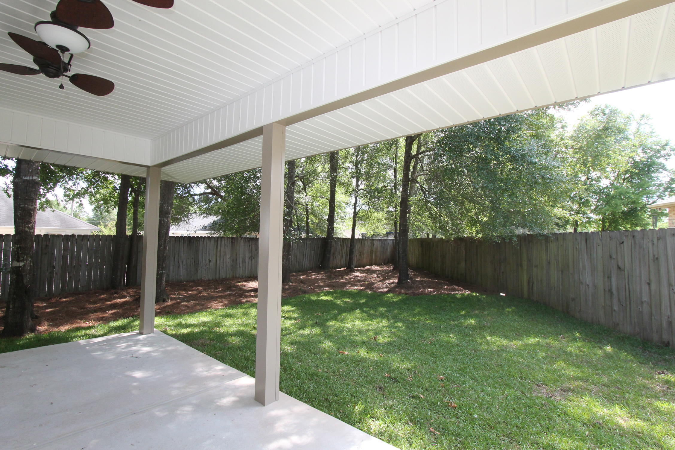 TRAILWOOD ESTATES - Residential