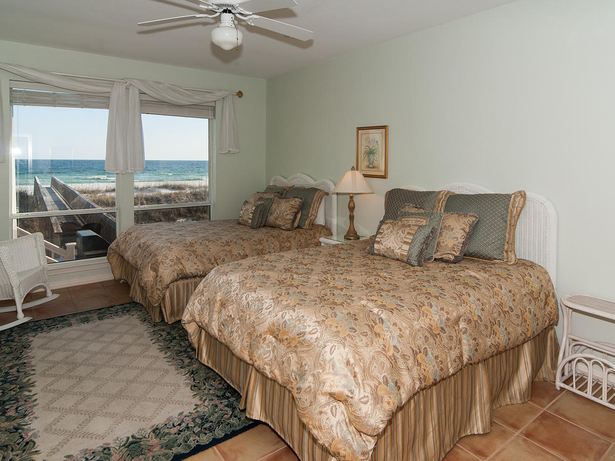 HOLIDAY ISLE - Residential