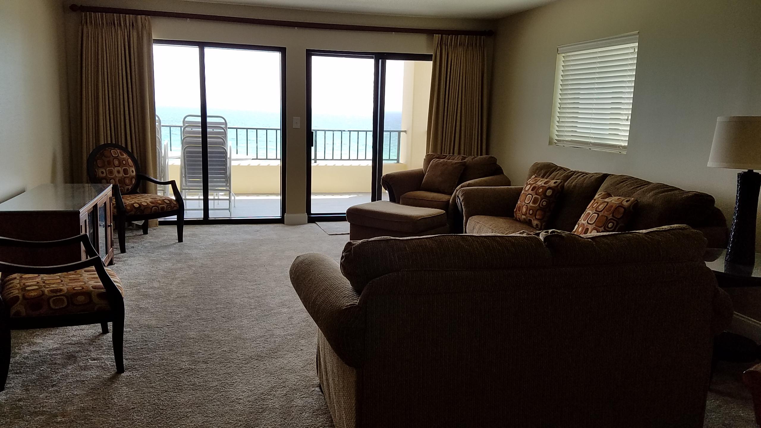 SURF DWELLER CONDO - Residential