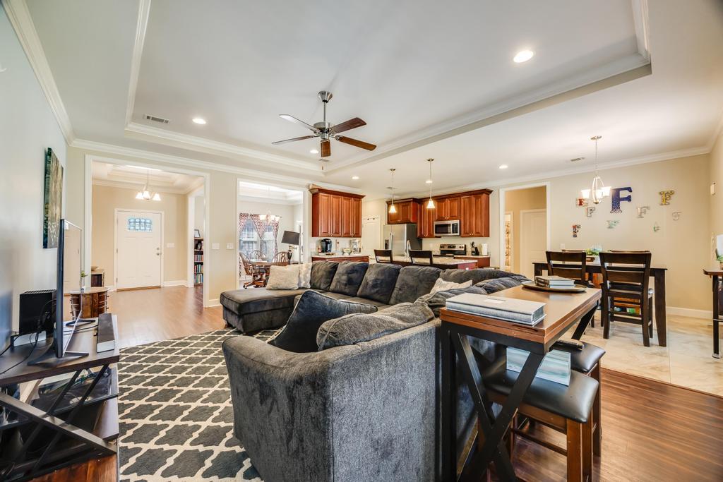 COUNTRYVIEW ESTATES 3RD ADDN - Residential