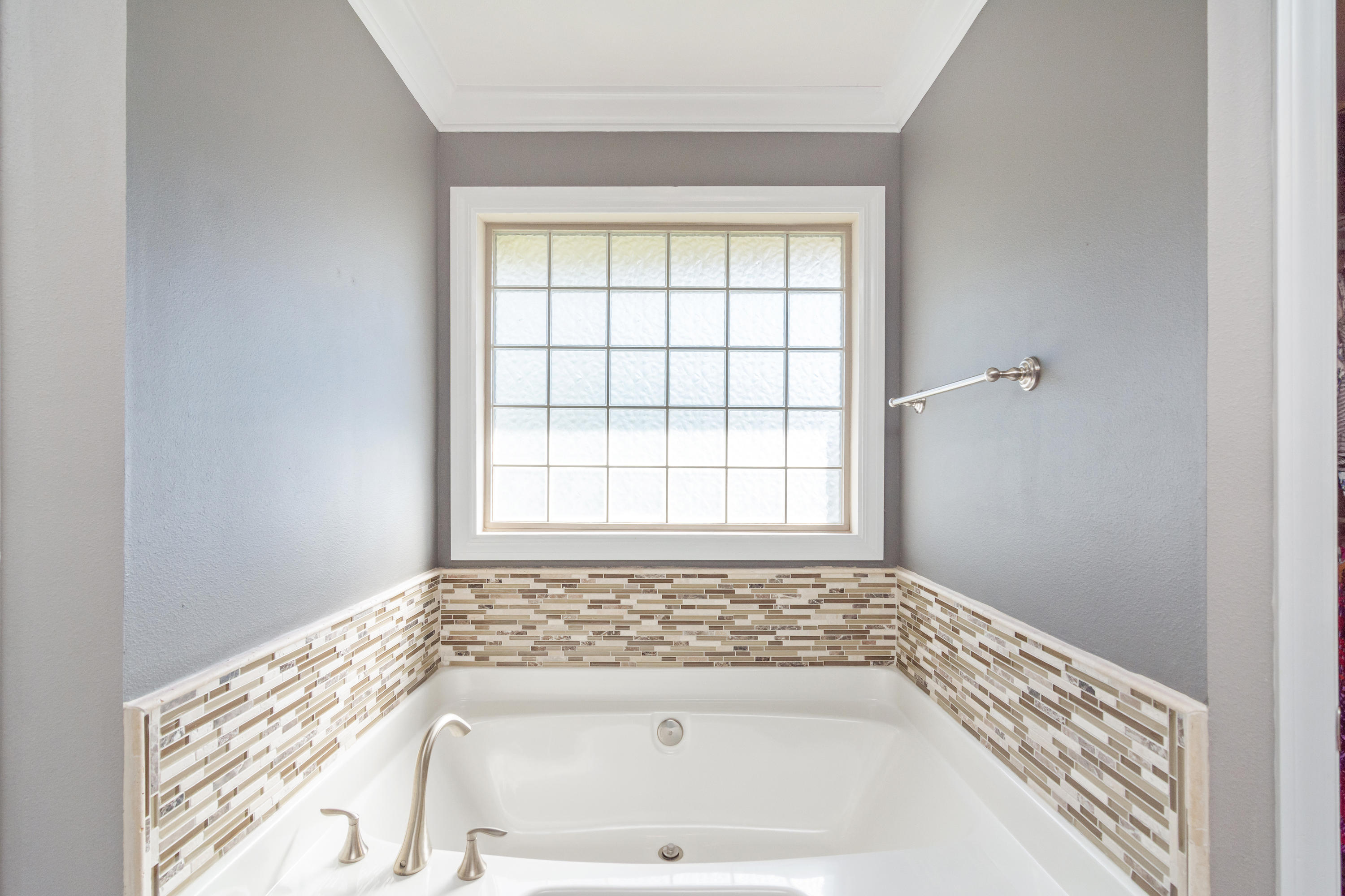 SUMMERSET ESTATES - Residential