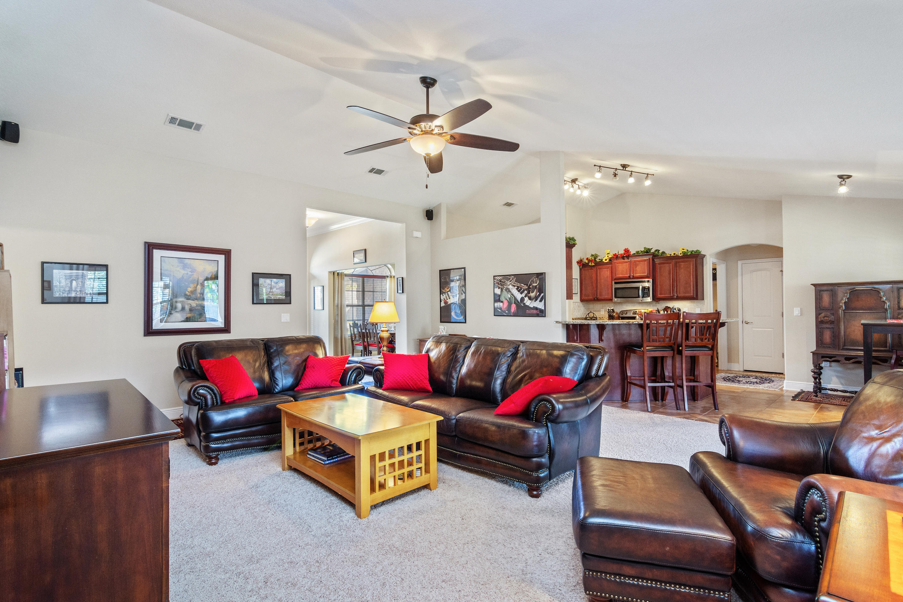 SUMMERSET ESTATES - Residential