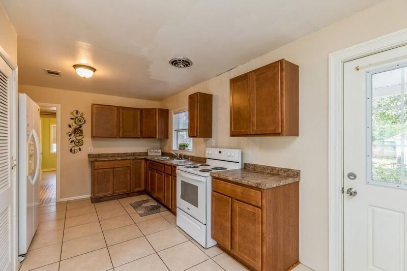 VESTA HEIGHTS 1ST ADDN - Residential