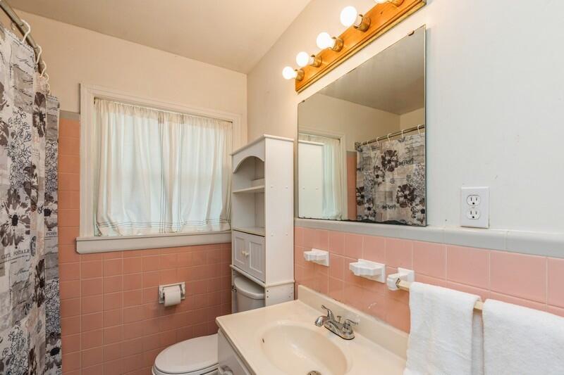 VESTA HEIGHTS 1ST ADDN - Residential