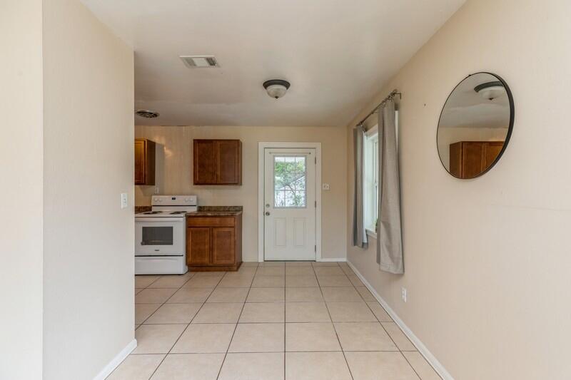 VESTA HEIGHTS 1ST ADDN - Residential