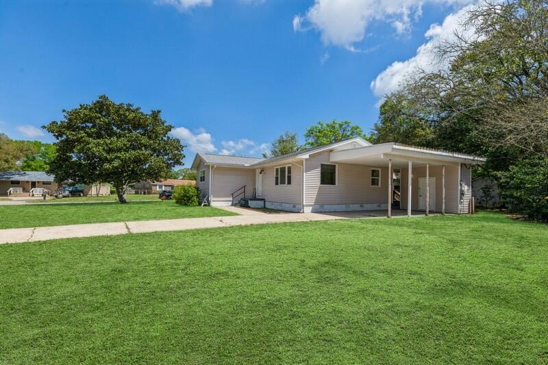 Back on the Market at no fault of the seller. This home is located on a large 1/4-acre corner lot. Stepping inside you will notice all the nature light. The large family room leads to the eat-in kitchen which has a generous size pantry. The electric range/oven is brand new. There is a carport with an attached storage building. There is additional storage found in the backyard shed. According to permits, roof was replaced in 2018, HVAC was replaced in 2017, Windows replaced in 2014 and Hot water heater in 2010. Washer is located in utility room and dryer is located in the attached storage bldg. Home is about 1/4 mile to Vesta Heights Park and about a 15 min drive to Eglin Air Force Base or Hurlburt Field. All information is