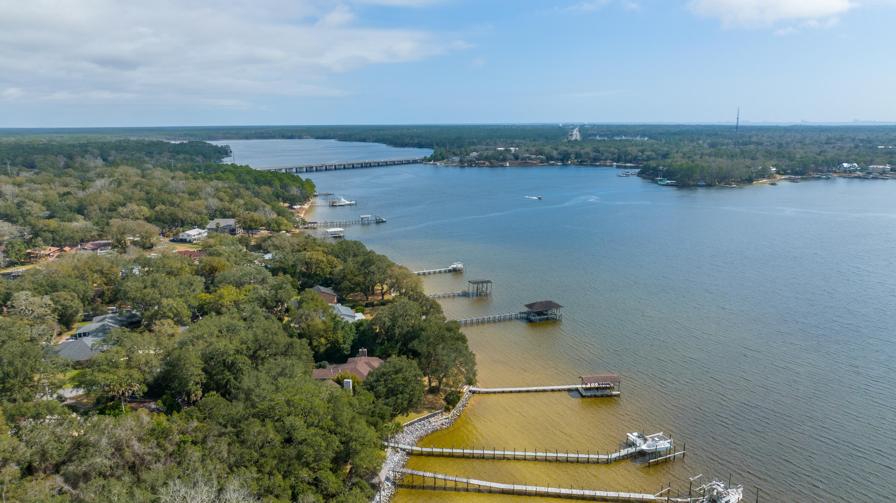 EDGEWATER VILLAGE - Residential