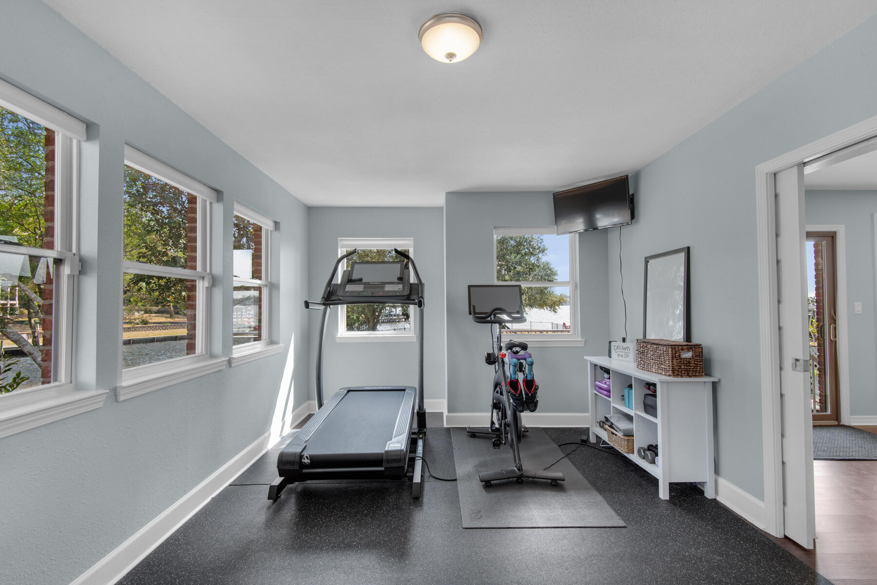 EDGEWATER VILLAGE - Residential