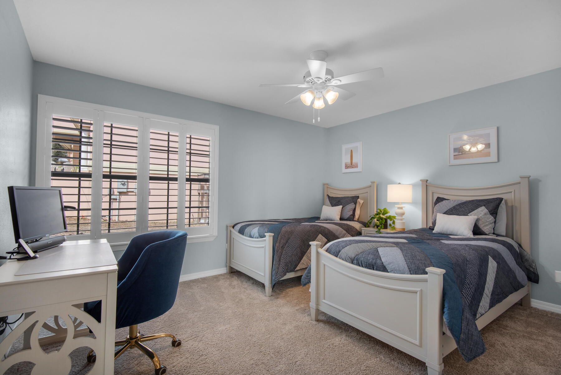 EDGEWATER VILLAGE - Residential