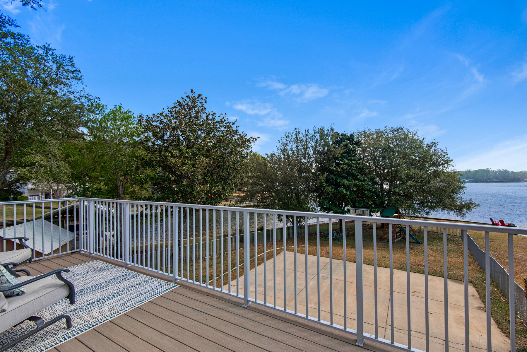 EDGEWATER VILLAGE - Residential