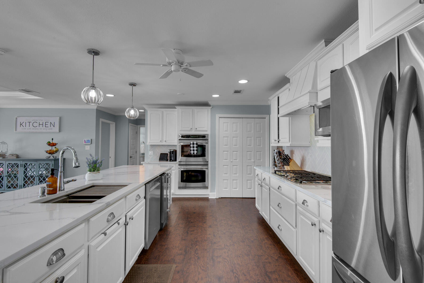 EDGEWATER VILLAGE - Residential