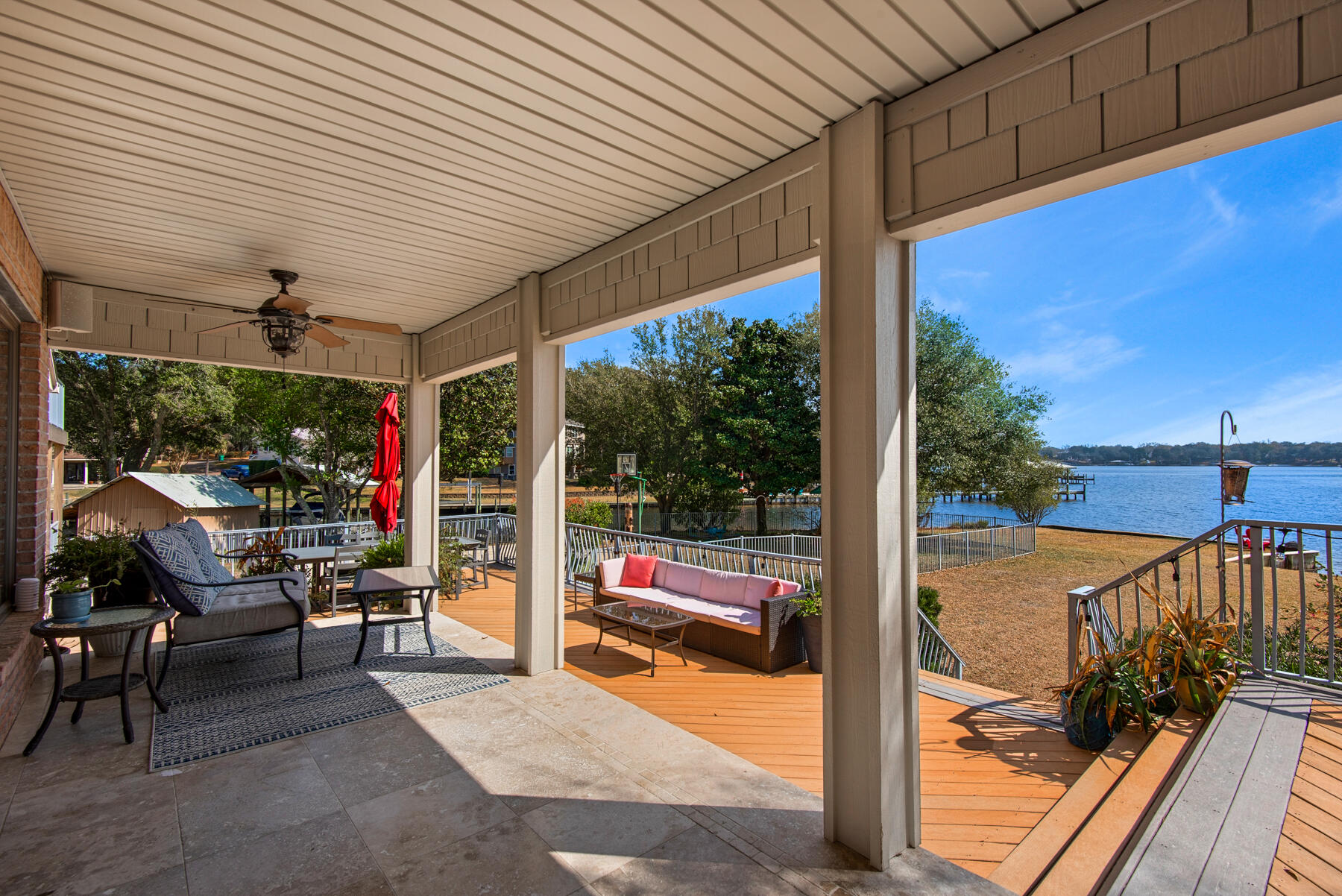 EDGEWATER VILLAGE - Residential