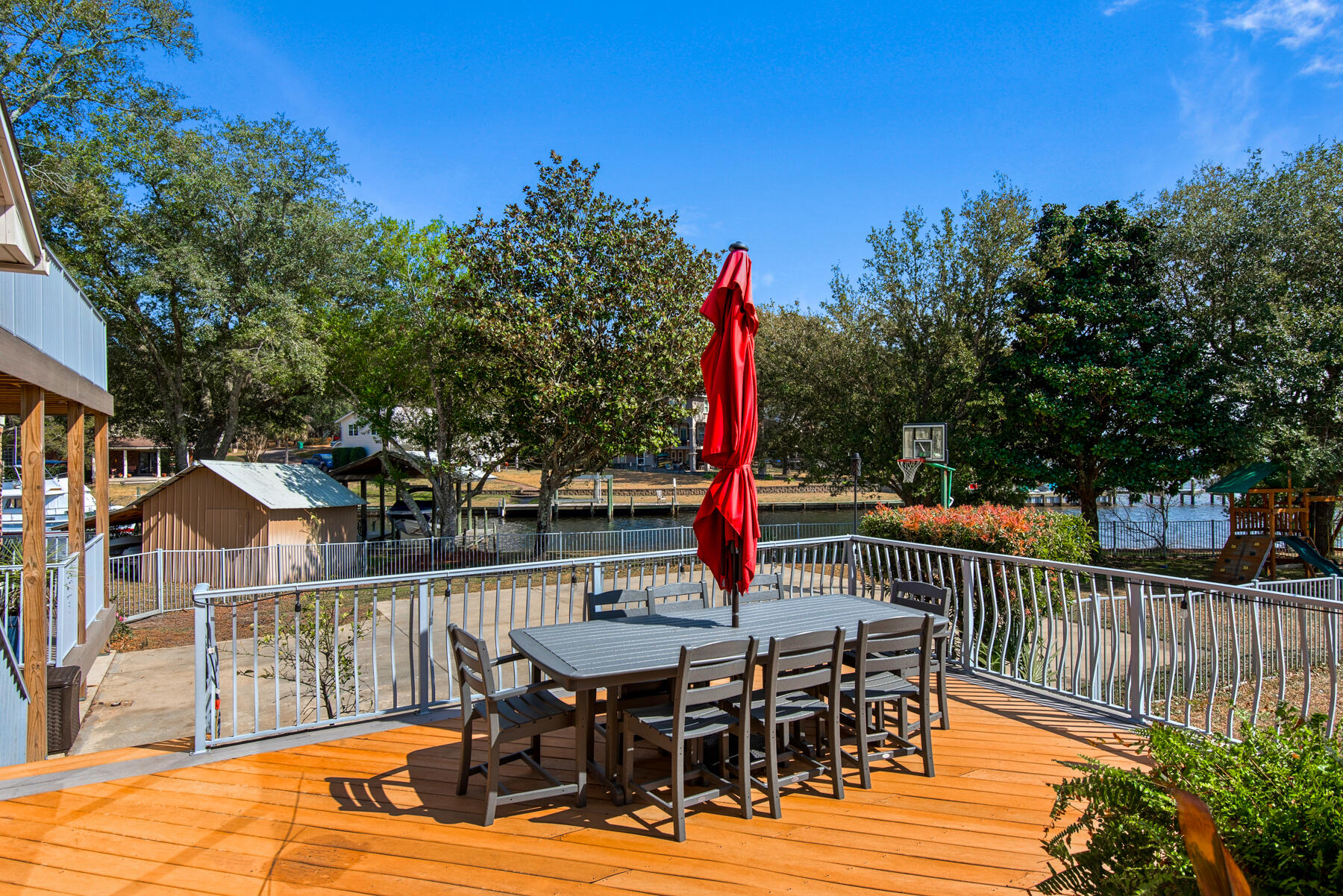 EDGEWATER VILLAGE - Residential