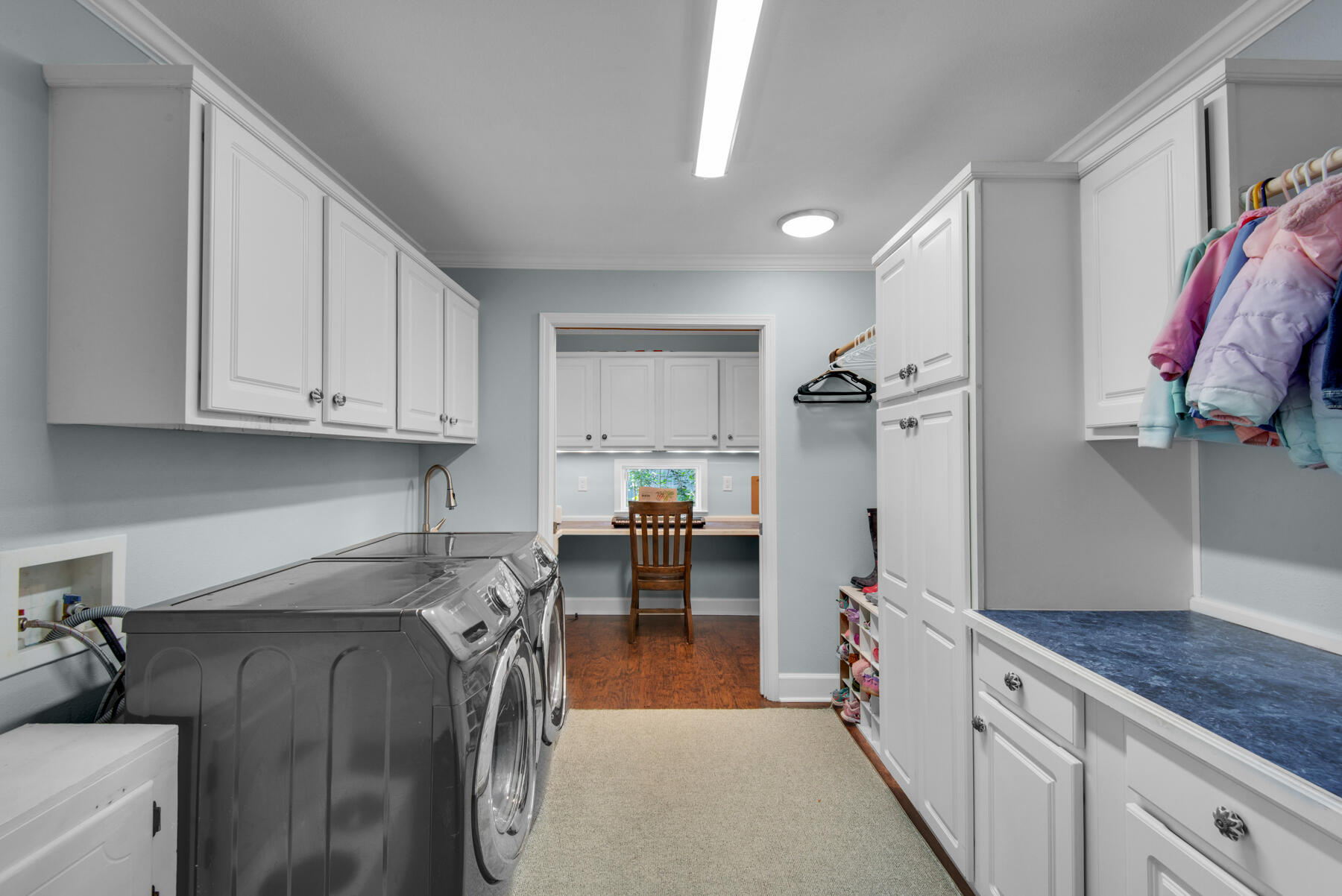 EDGEWATER VILLAGE - Residential