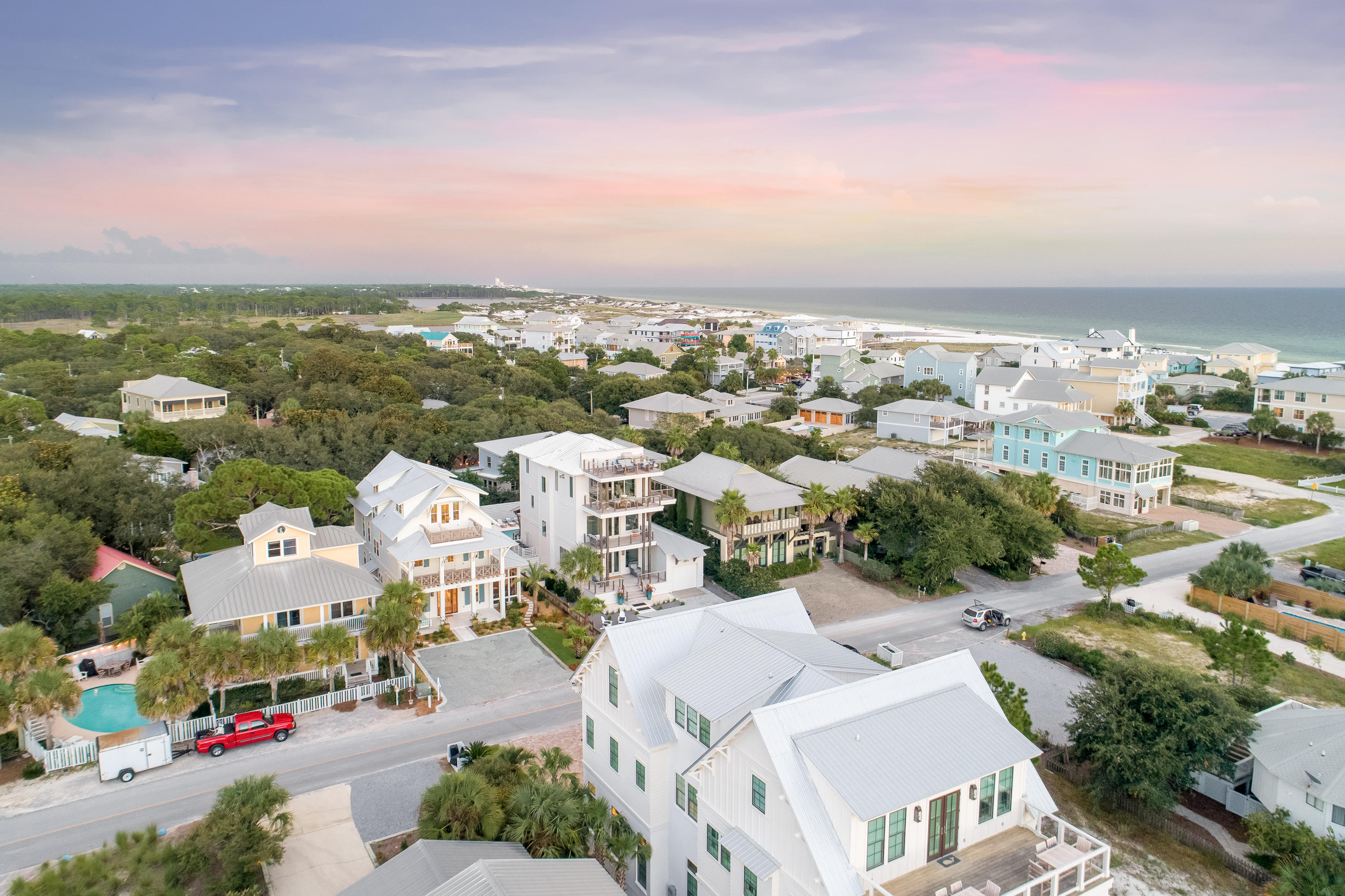 GRAYTON BEACH - Residential