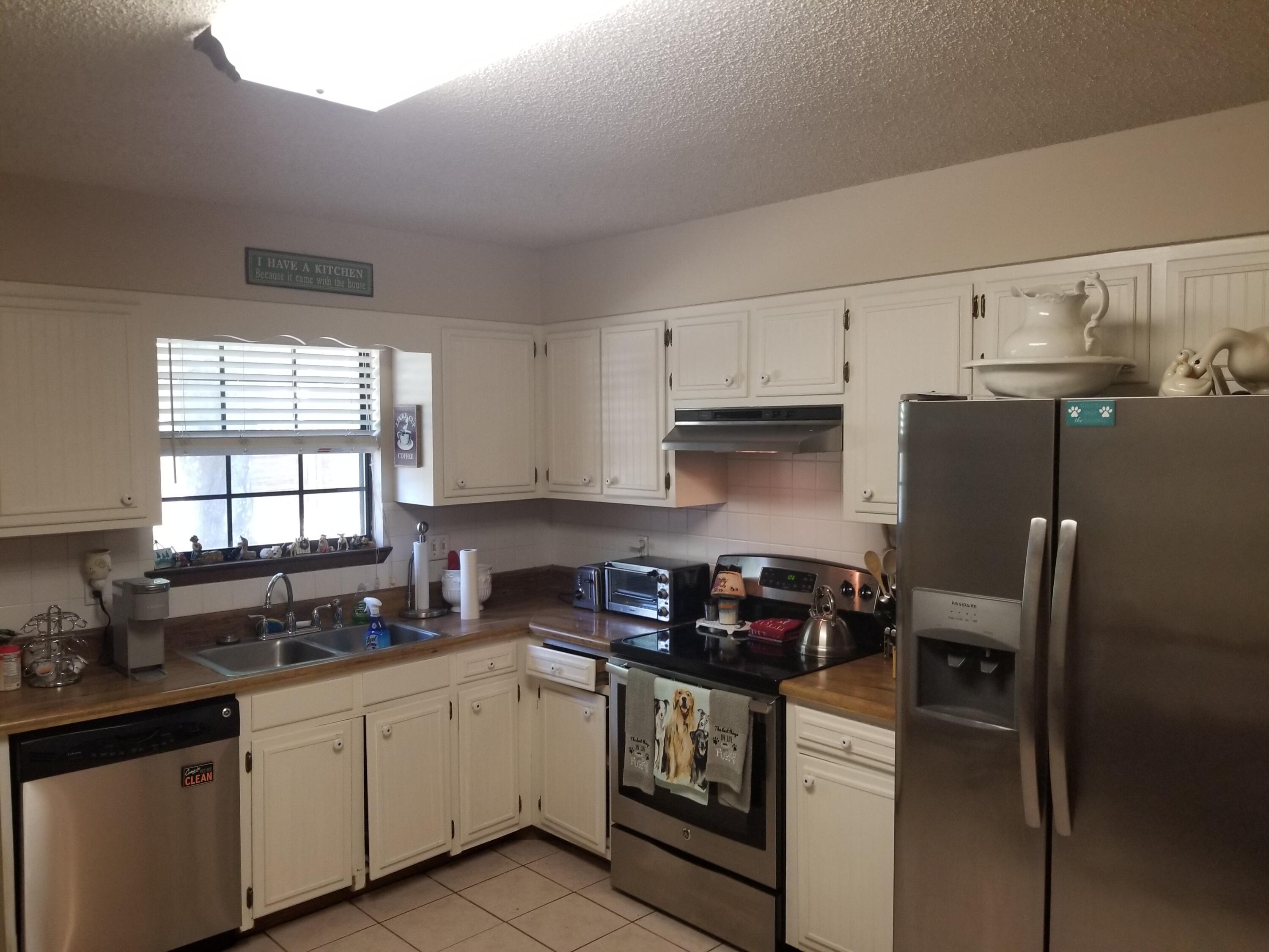 KELL-AIRE GARDENS - Residential