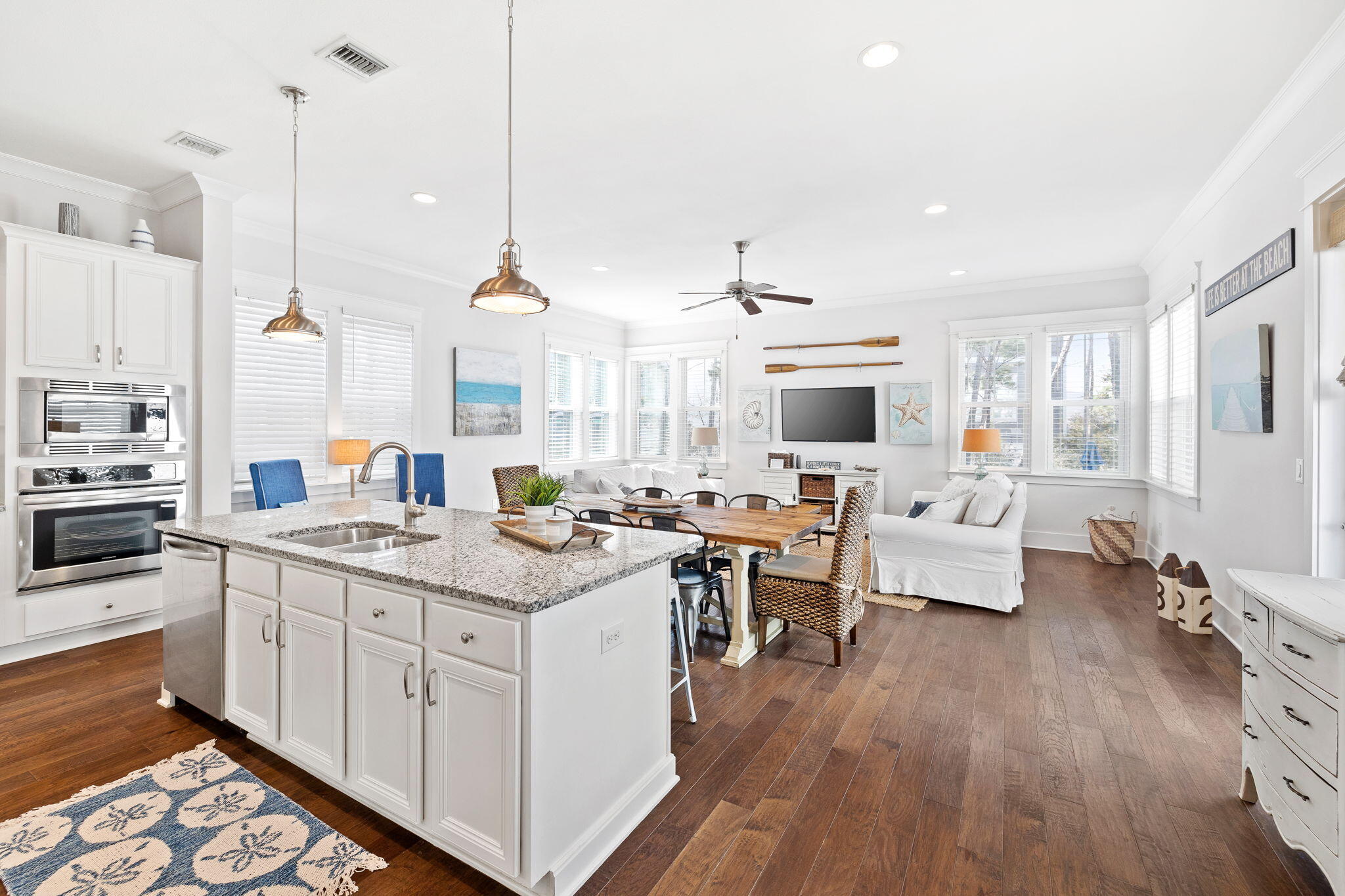 HIGHLAND PARKS - Residential