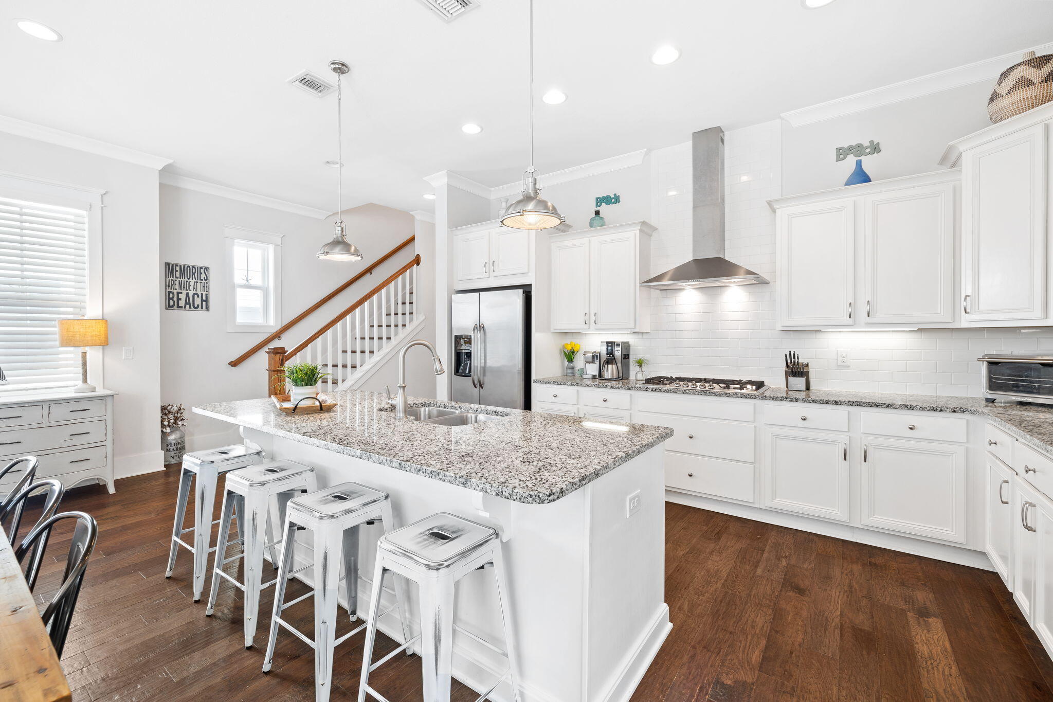 HIGHLAND PARKS - Residential