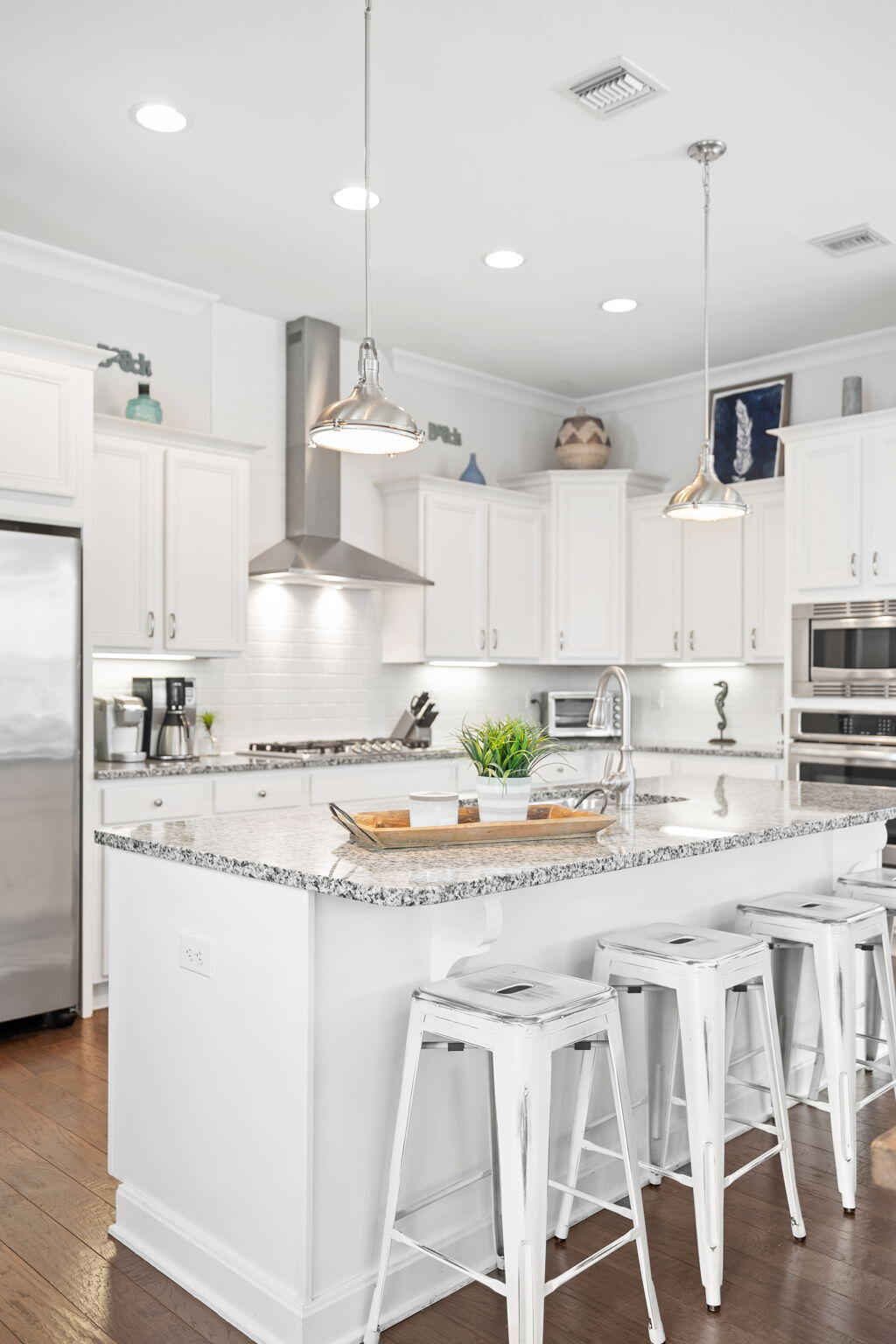 HIGHLAND PARKS - Residential