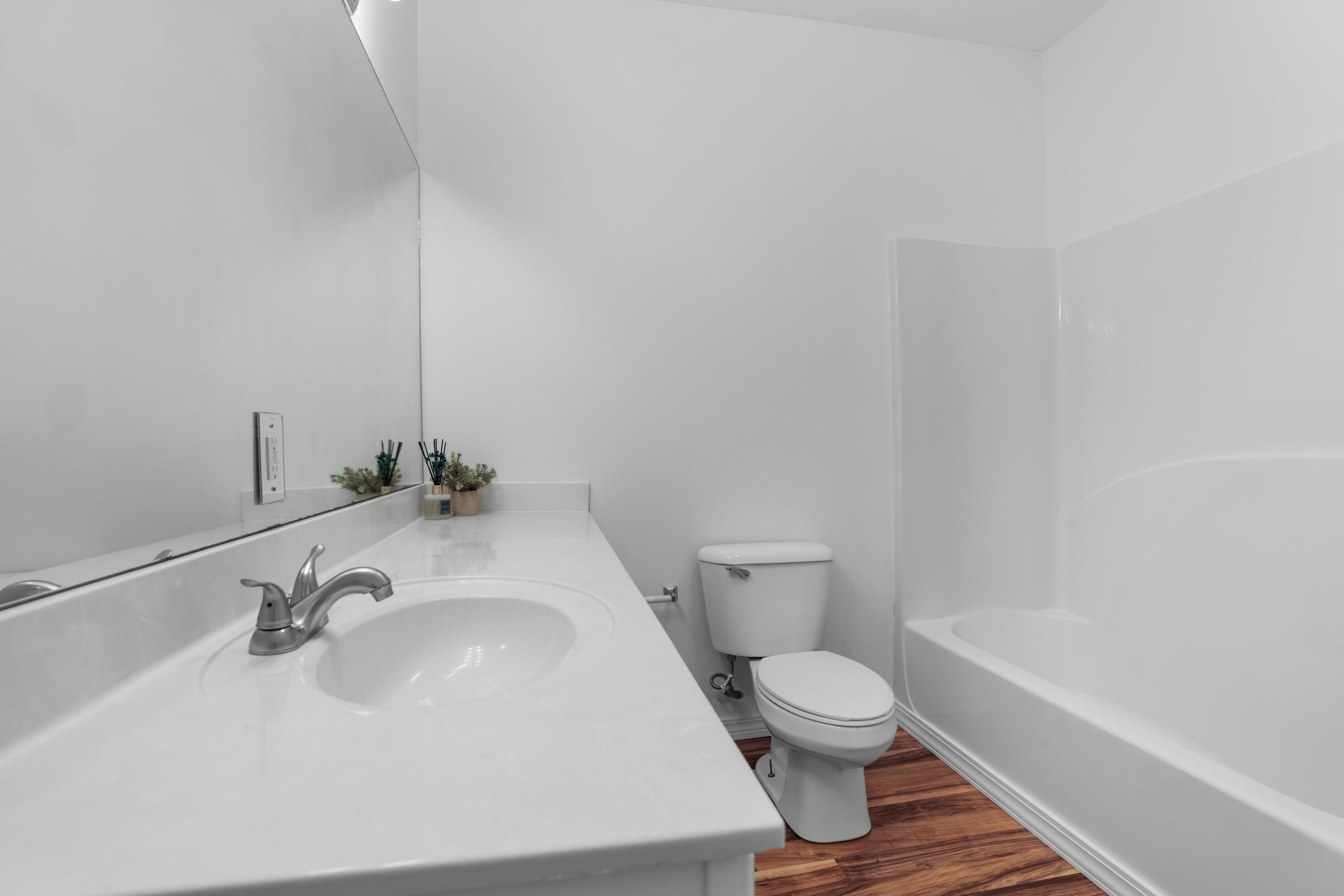 ENCHANTED ESTATES - Residential