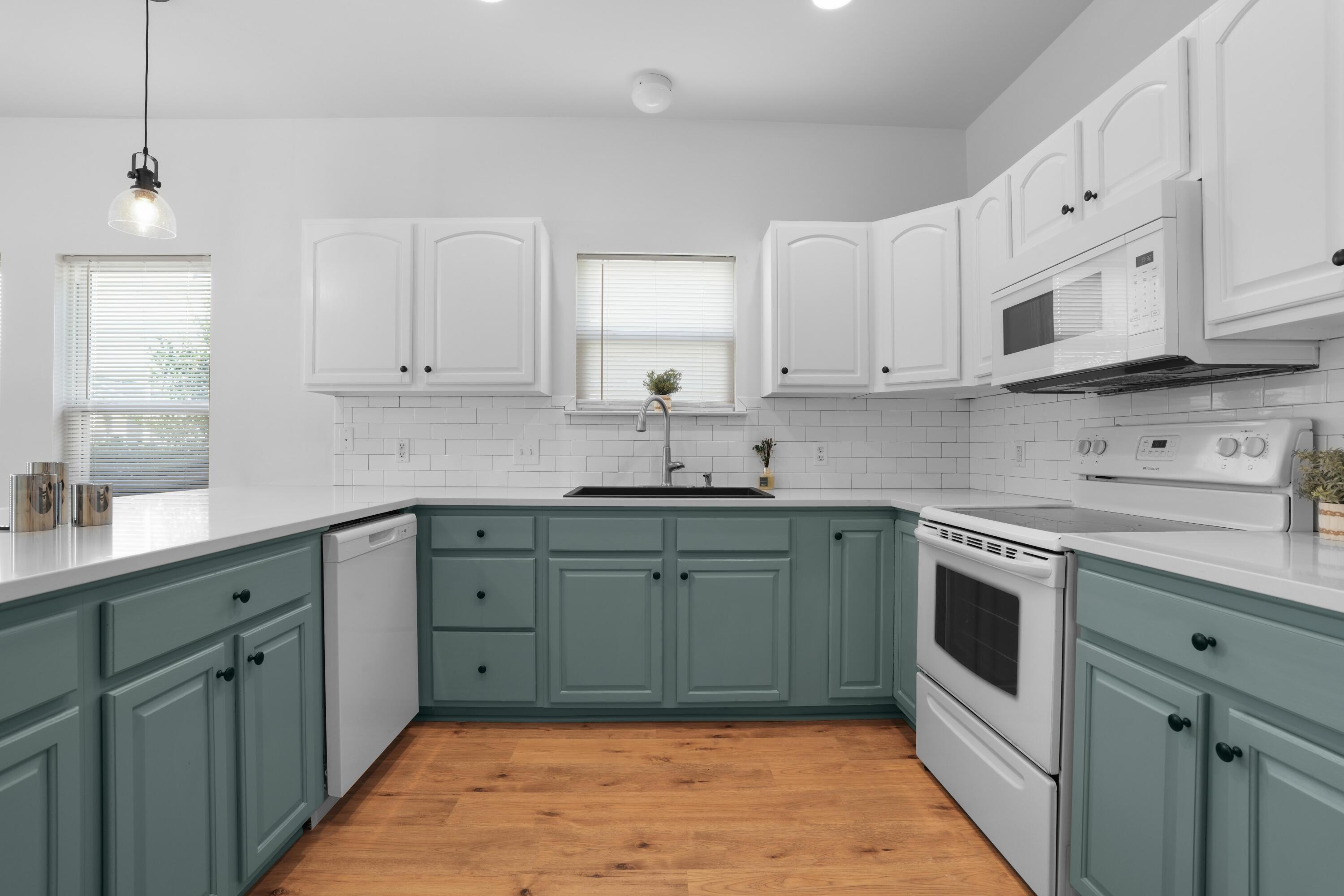 ENCHANTED ESTATES - Residential