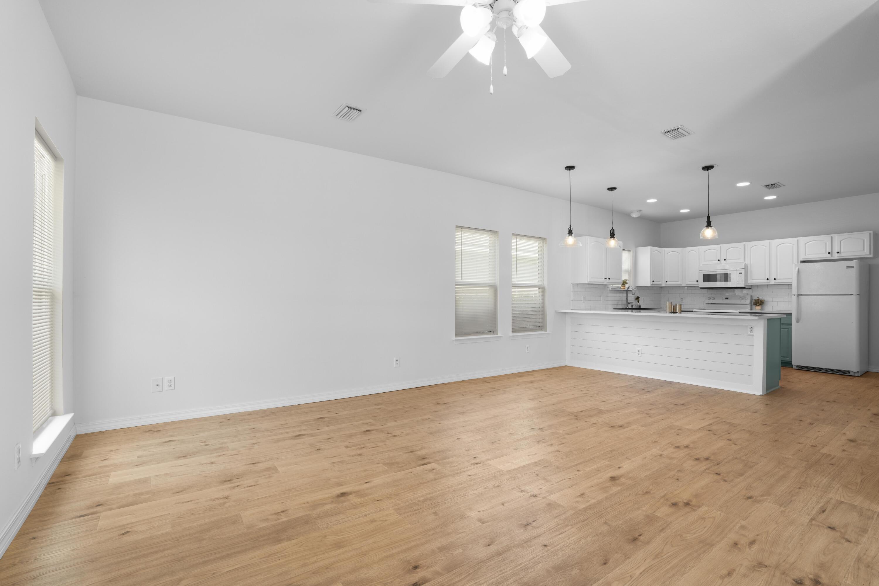 ENCHANTED ESTATES - Residential