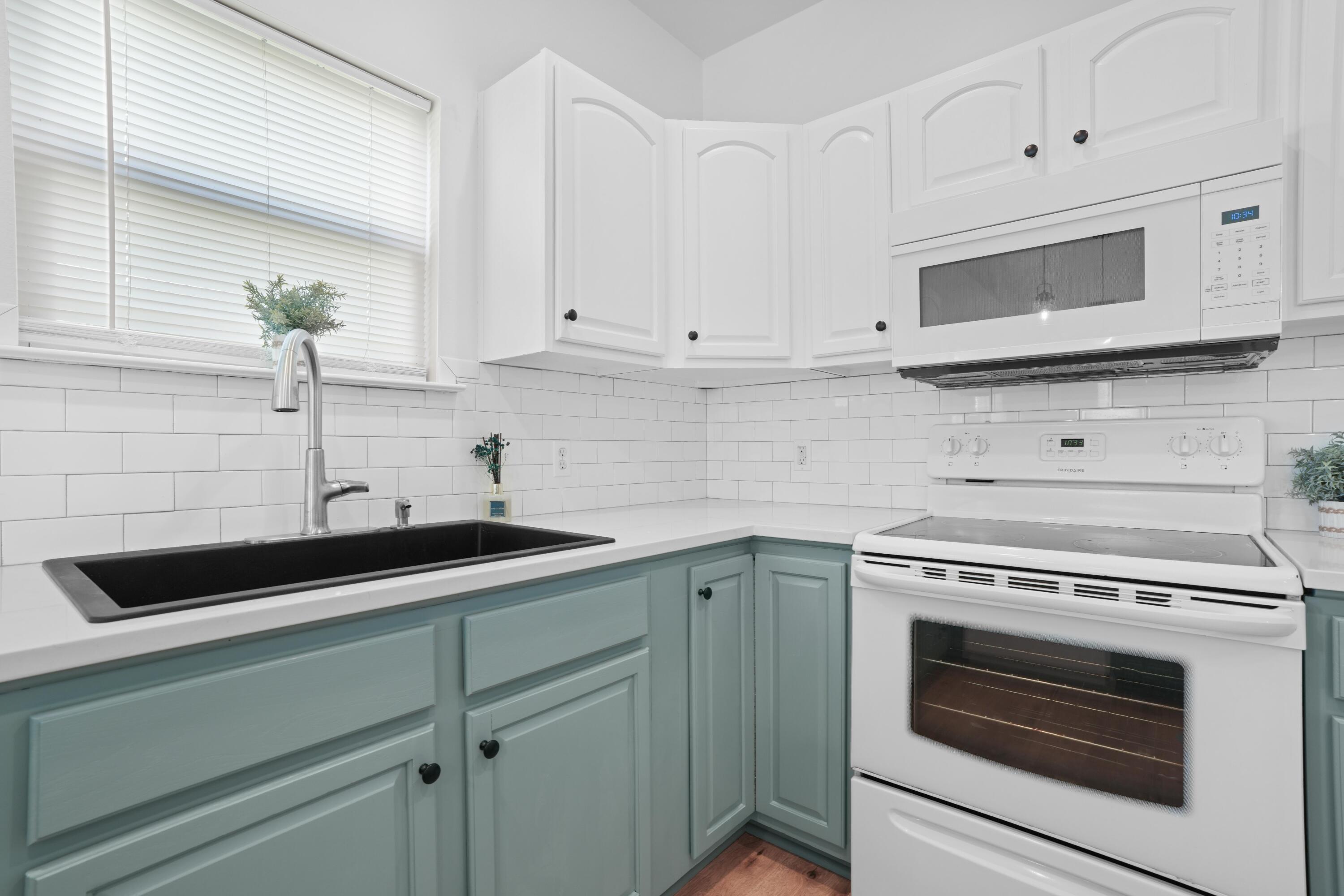 ENCHANTED ESTATES - Residential