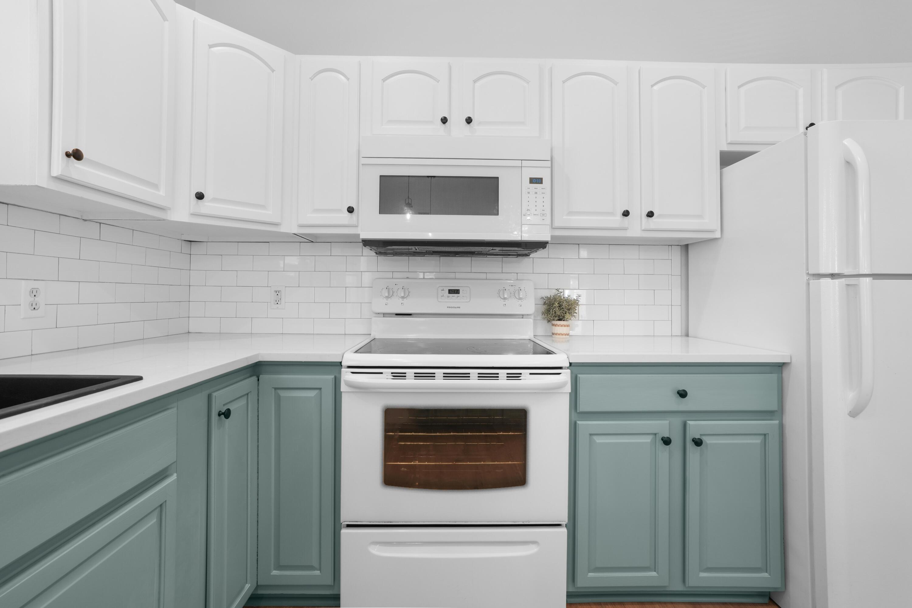 ENCHANTED ESTATES - Residential