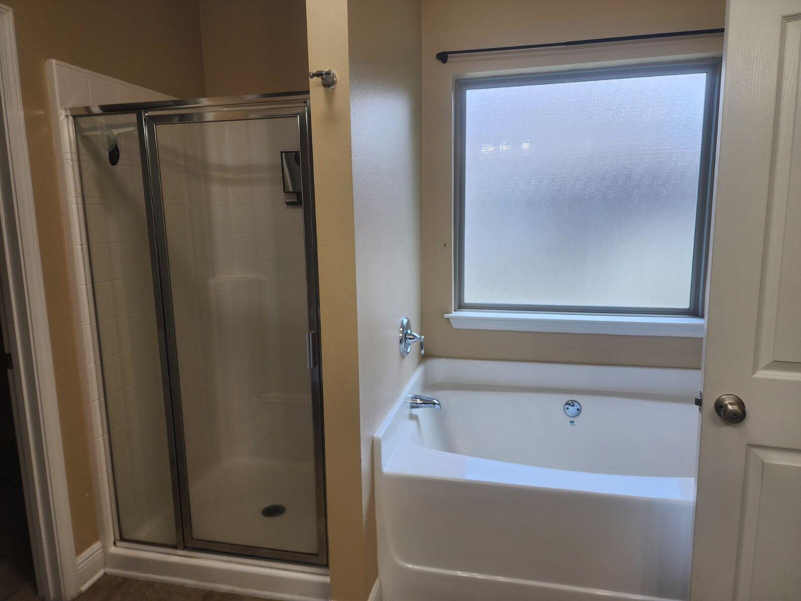 HAMMOCK BAY - Residential Lease