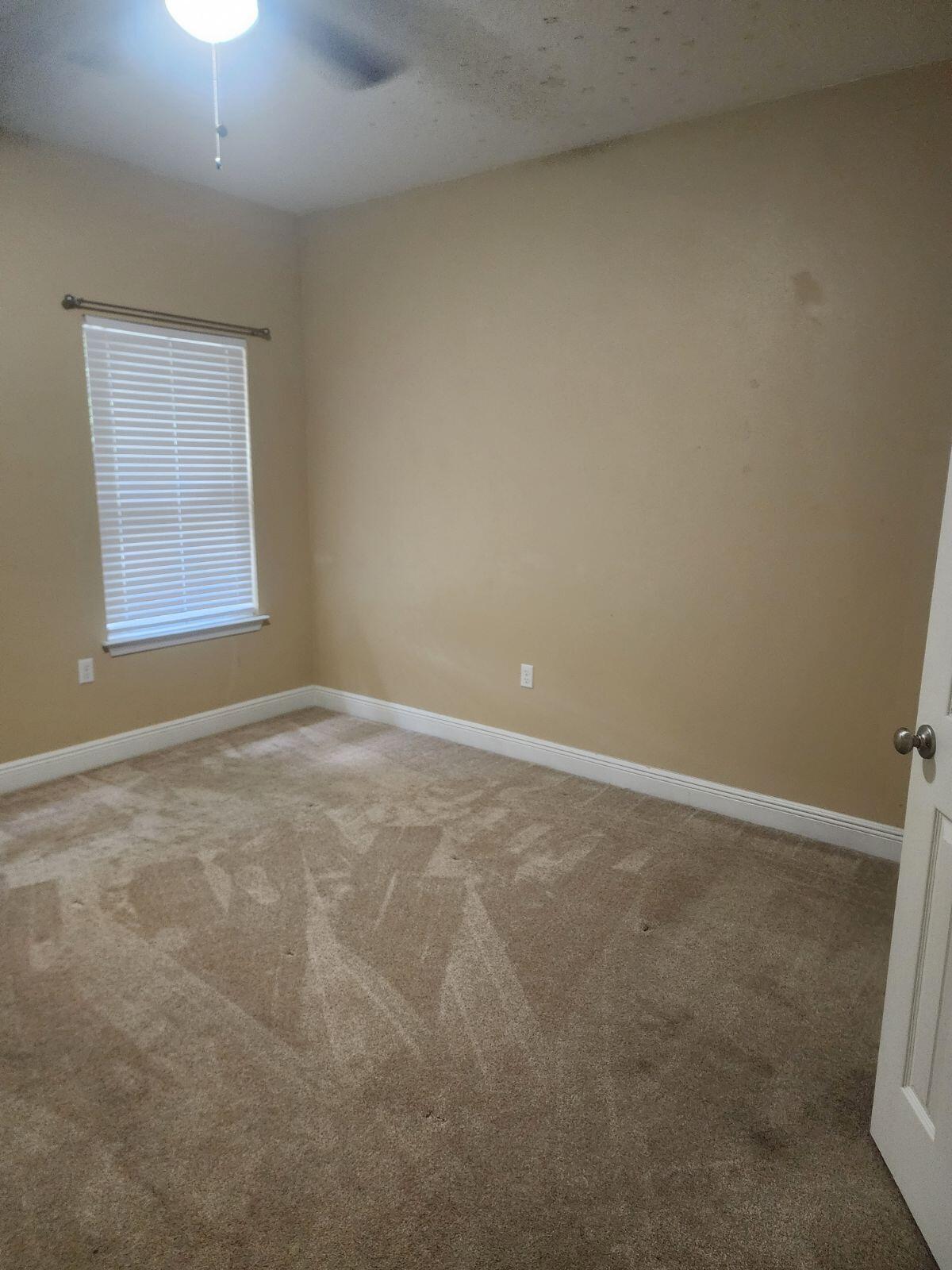 HAMMOCK BAY - Residential Lease