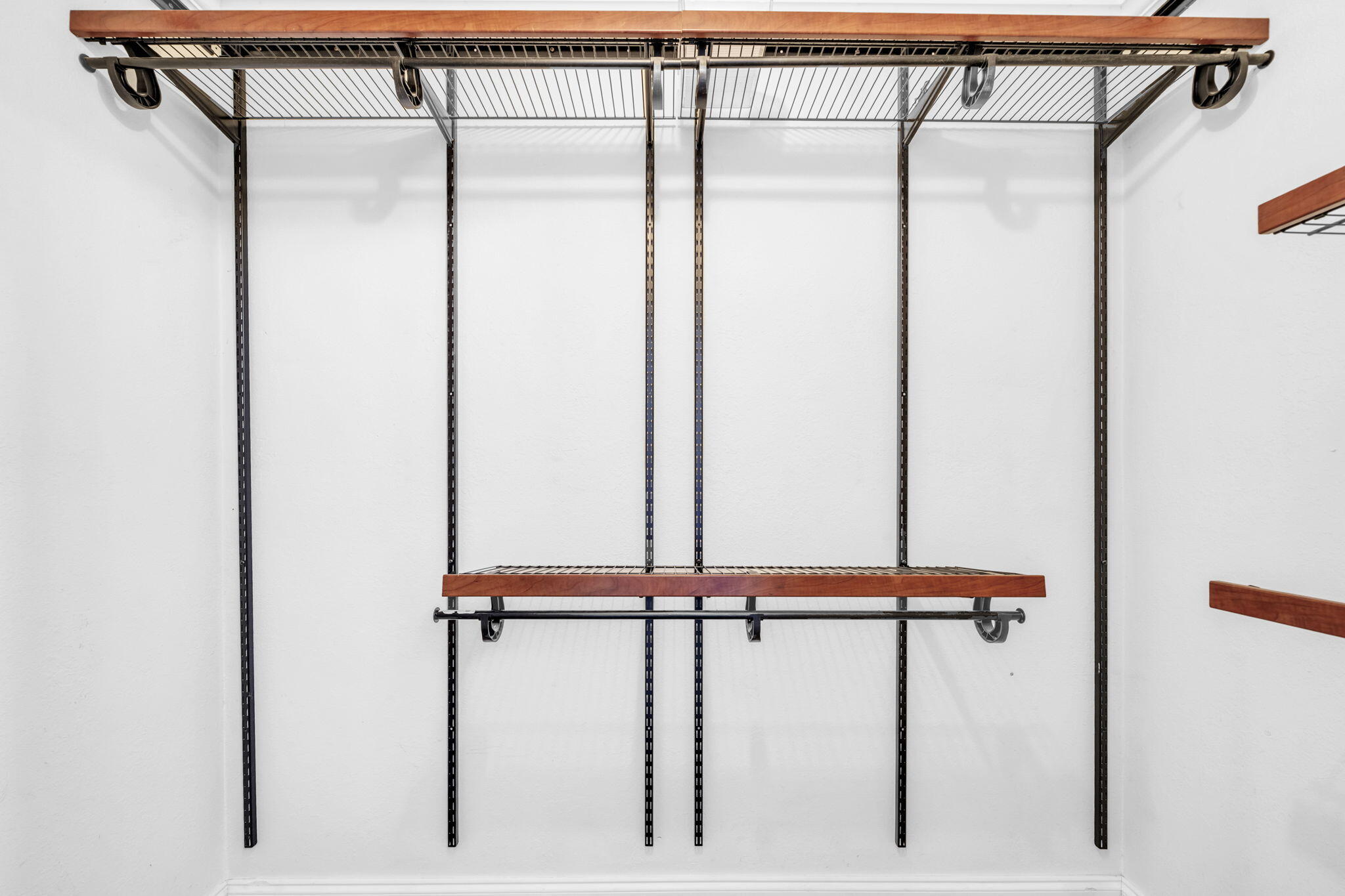 FOX DEN VILLAGES - Residential