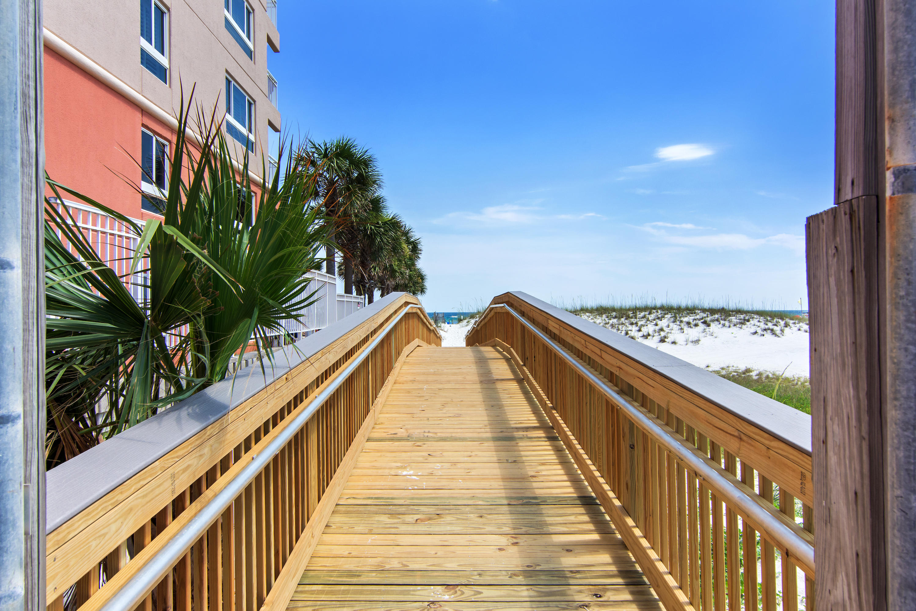 ST MARTIN BEACHWALK VILLAS - Residential