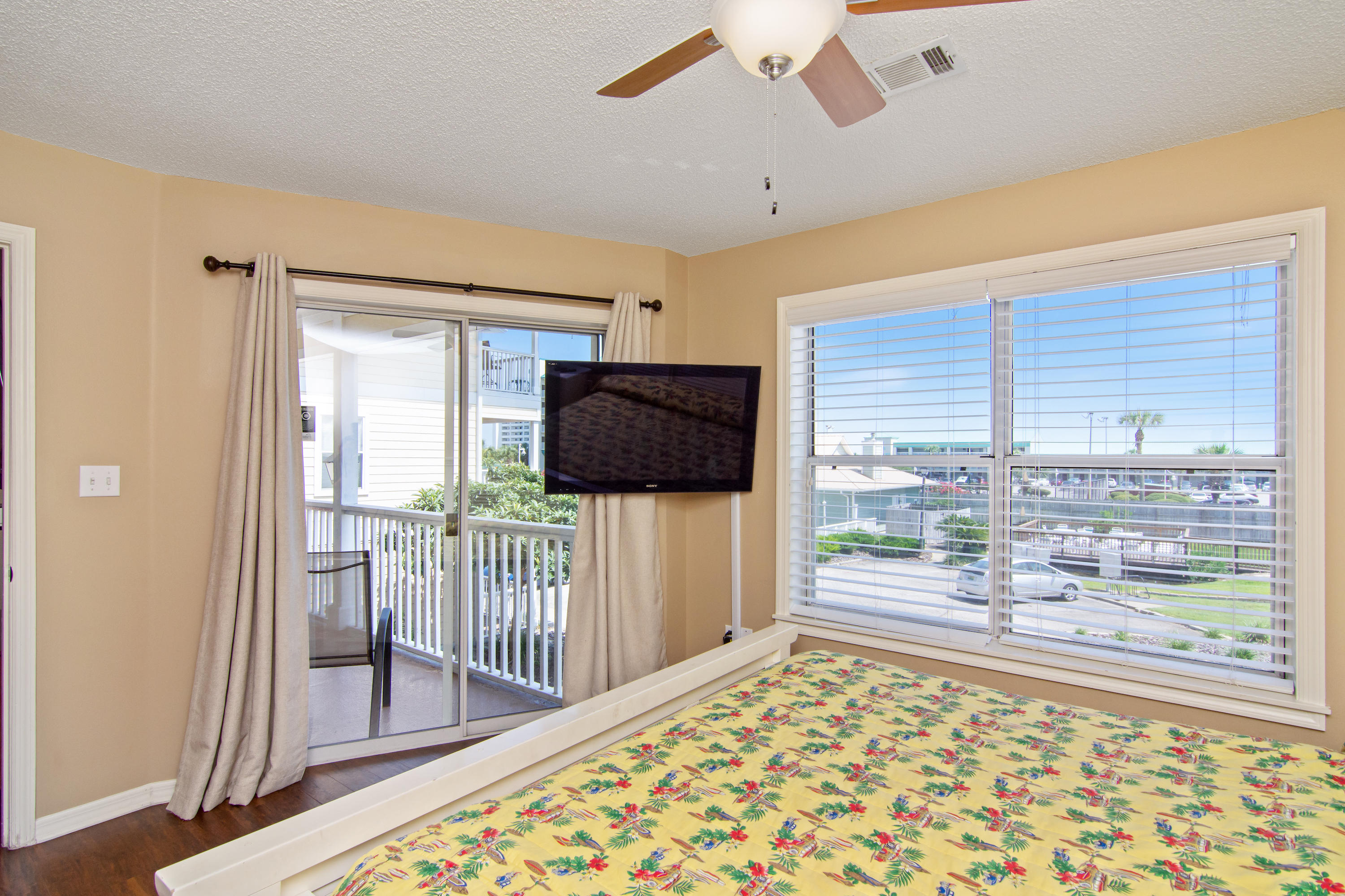 ST MARTIN BEACHWALK VILLAS - Residential