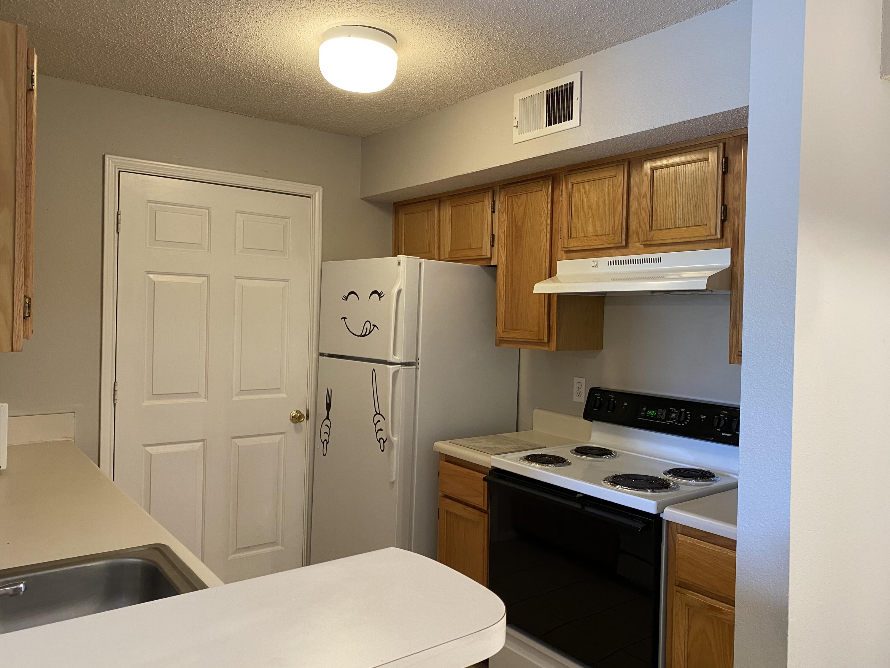 INDIAN LAKE - Residential Lease