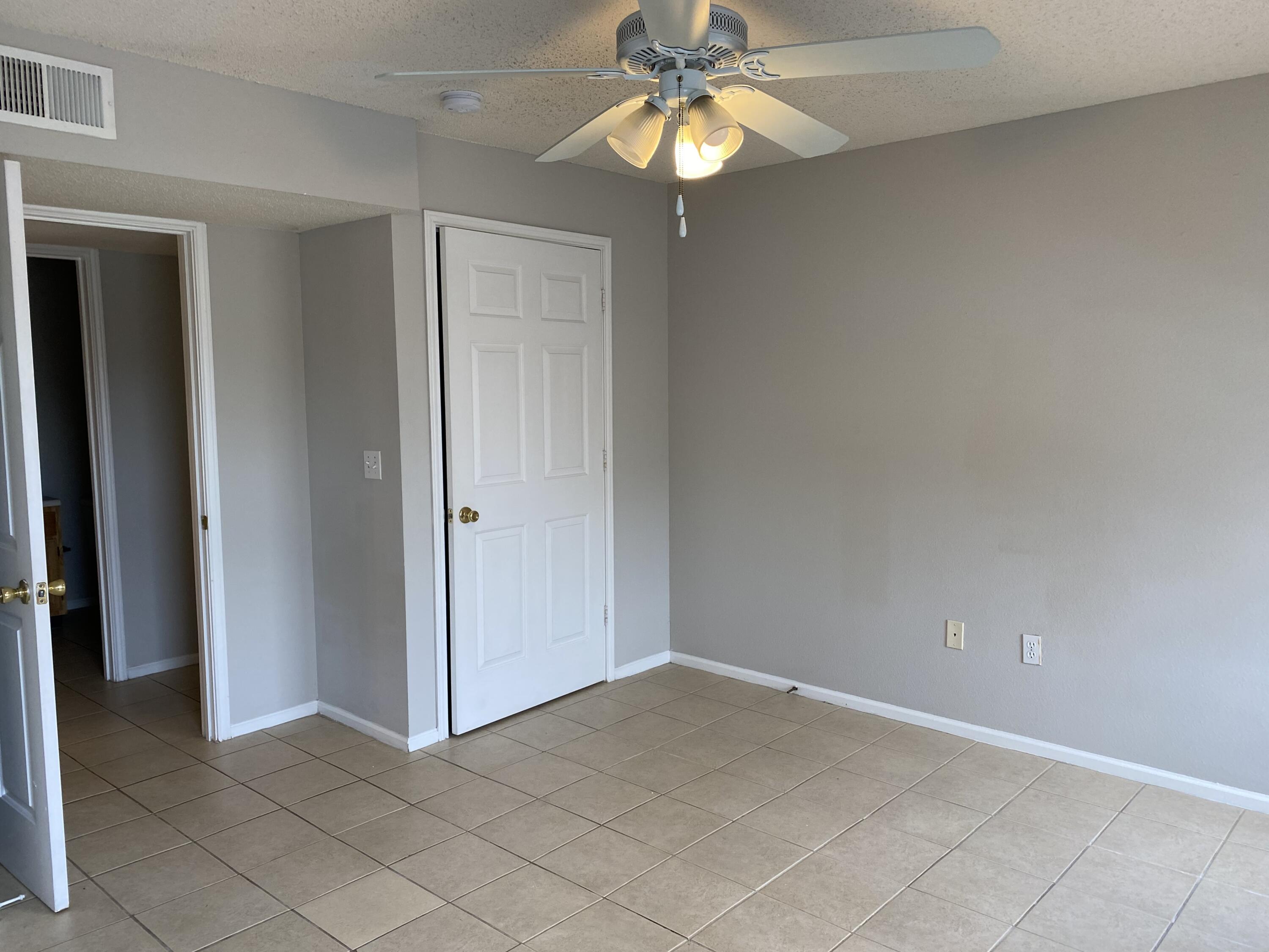 INDIAN LAKE - Residential Lease