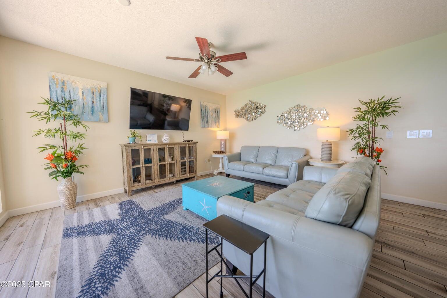 STERLING REEF - Residential