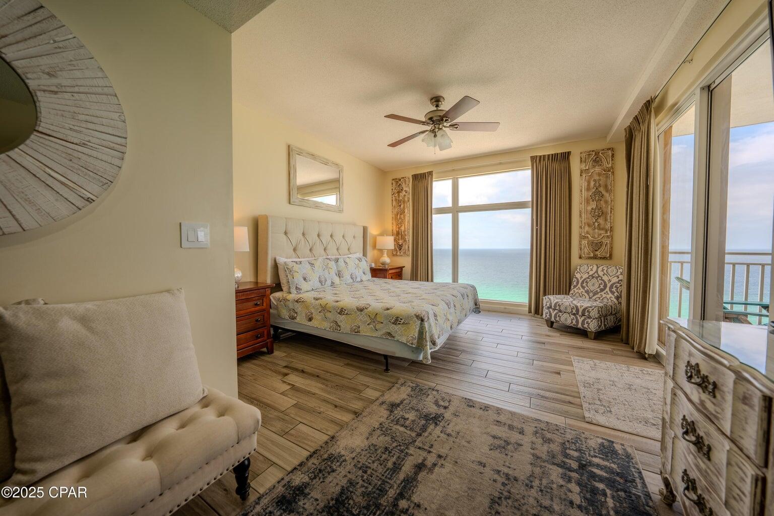 STERLING REEF - Residential