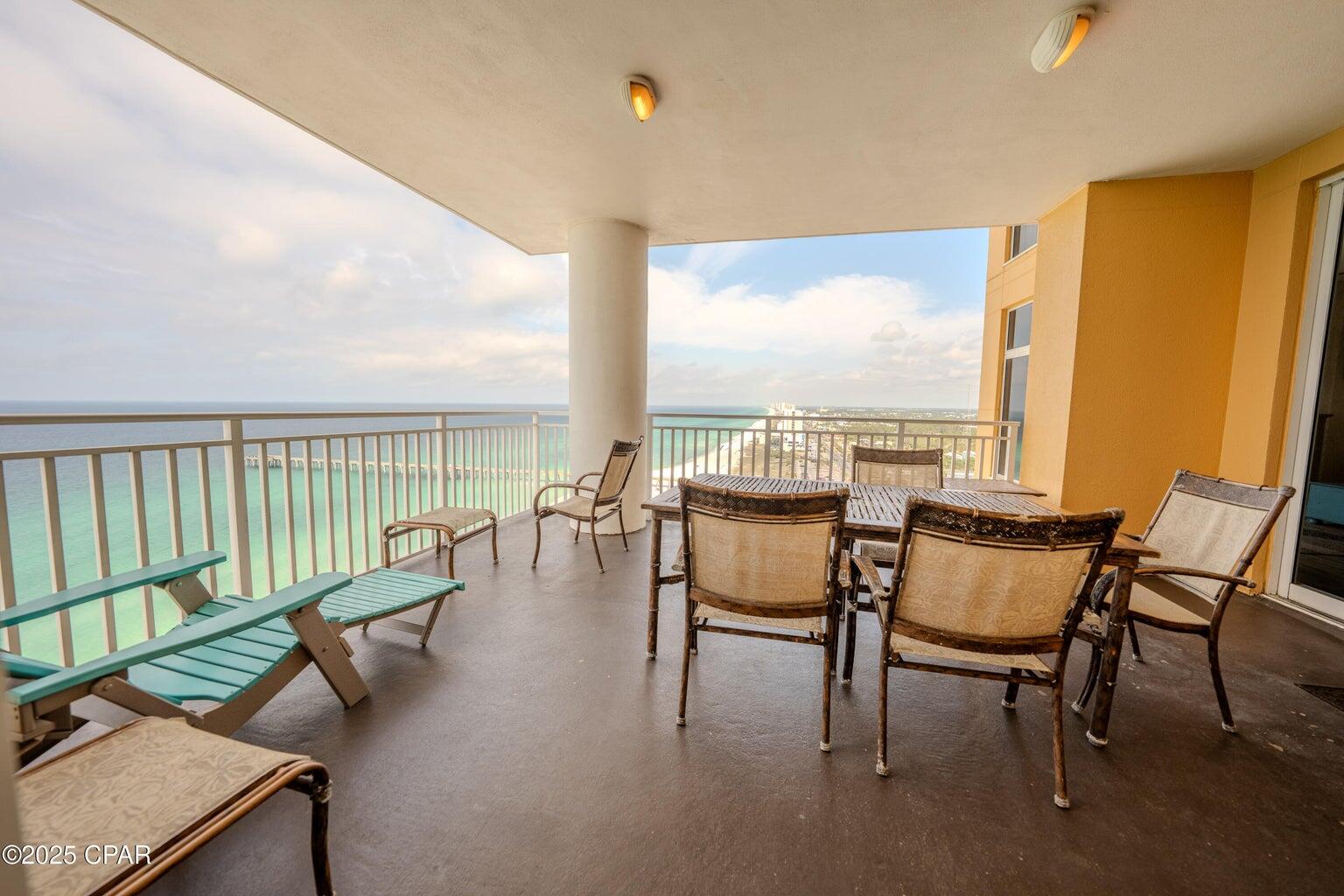 STERLING REEF - Residential