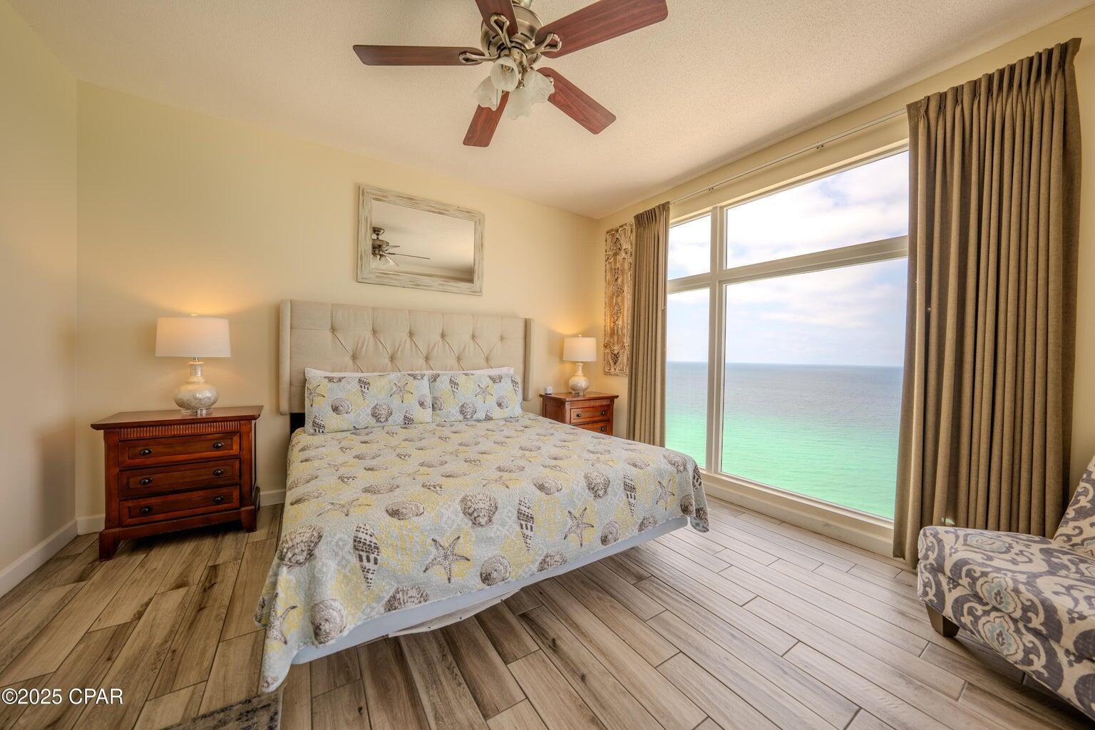 STERLING REEF - Residential