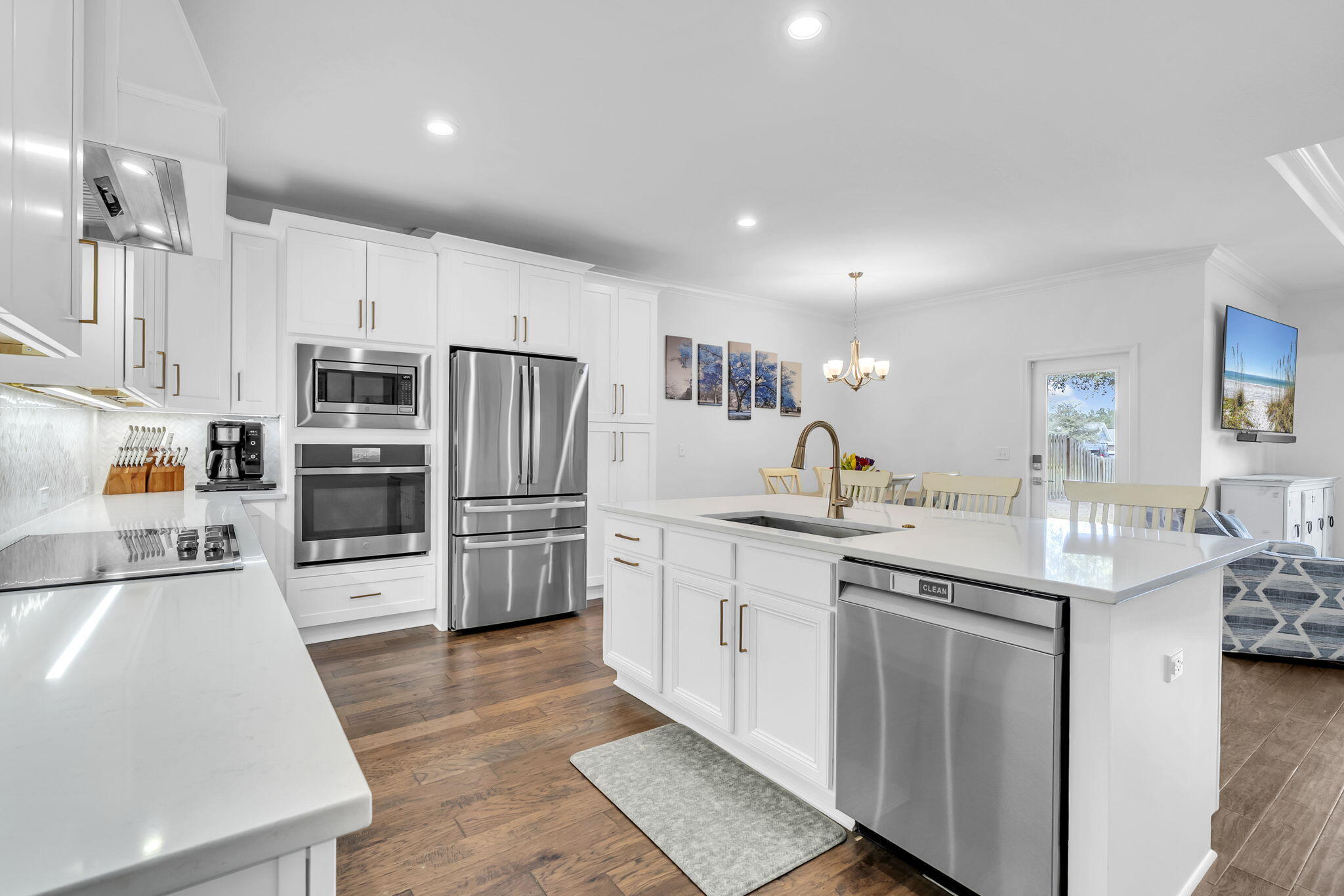 HAMMOCK BAY - Residential