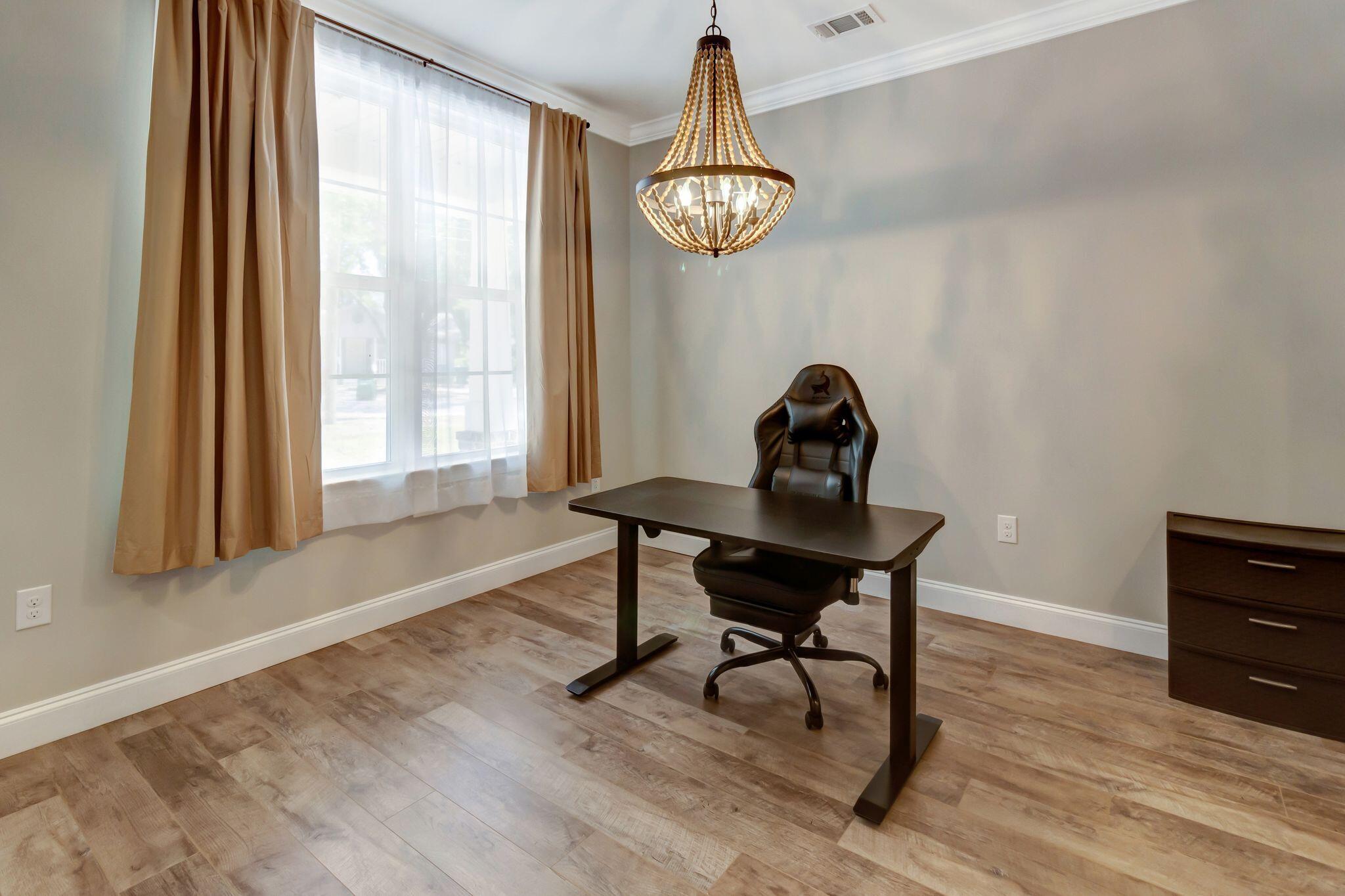 NICEVILLE HEIGHTS ADDN - Residential Lease