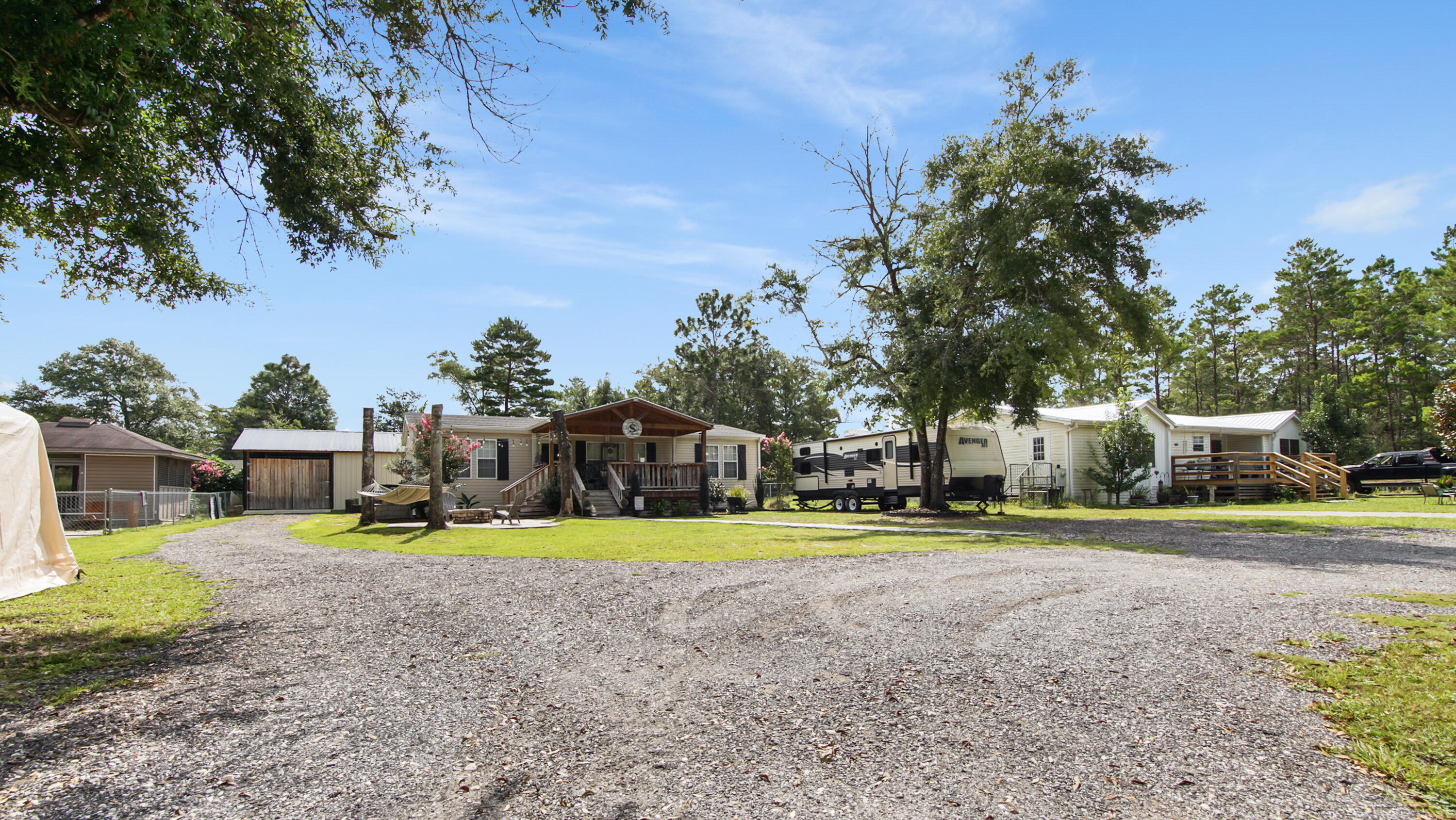 OAKWOOD LAKES ESTATES - Residential