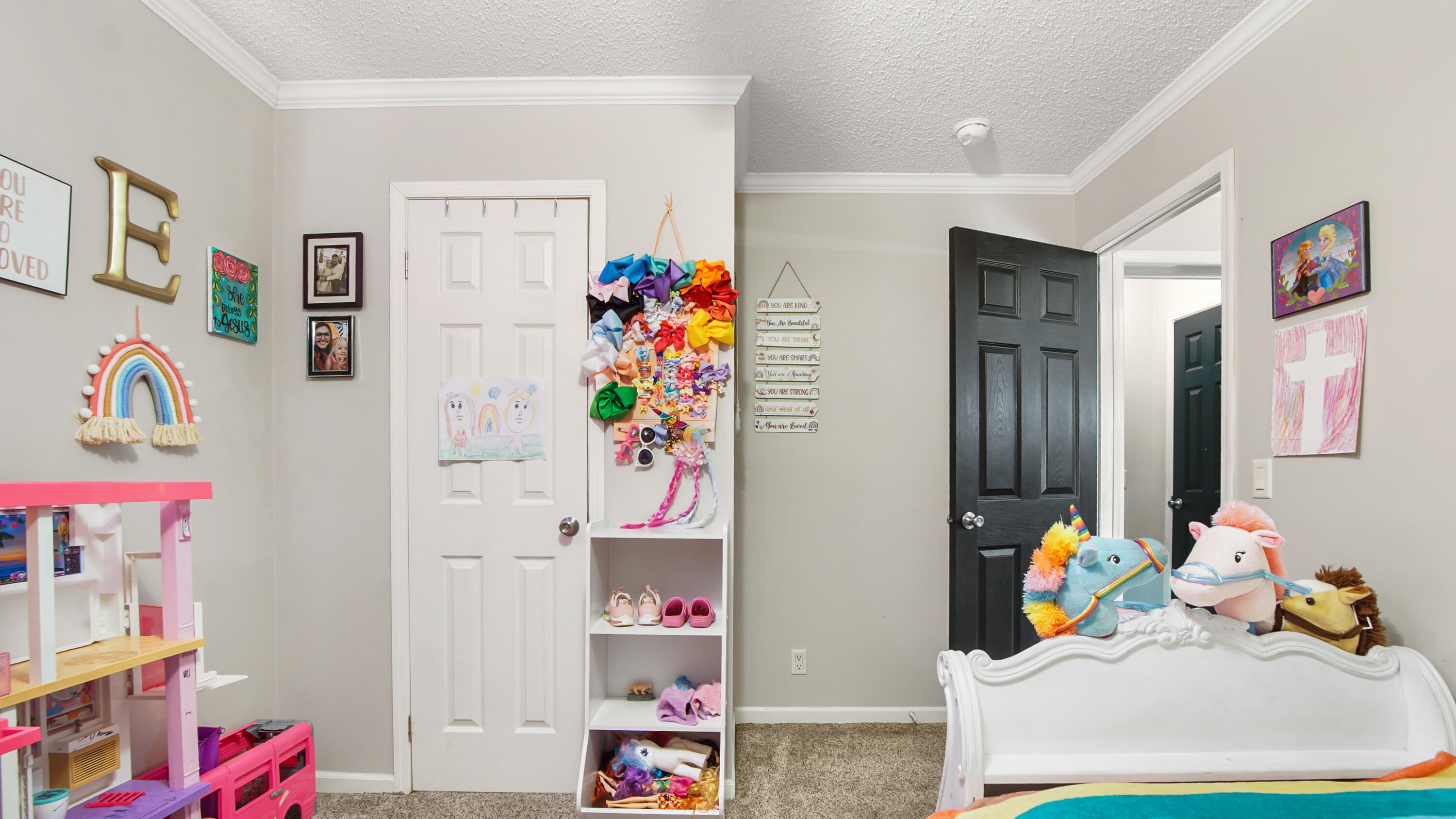 OAKWOOD LAKES ESTATES - Residential