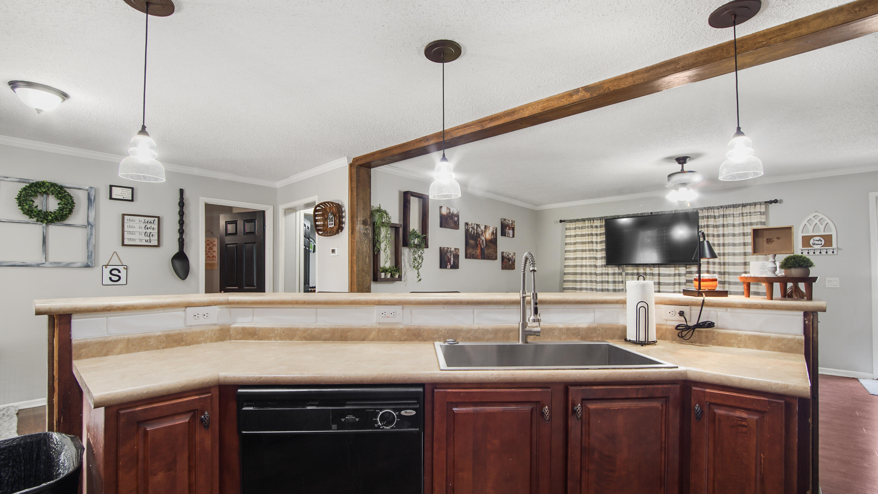 OAKWOOD LAKES ESTATES - Residential