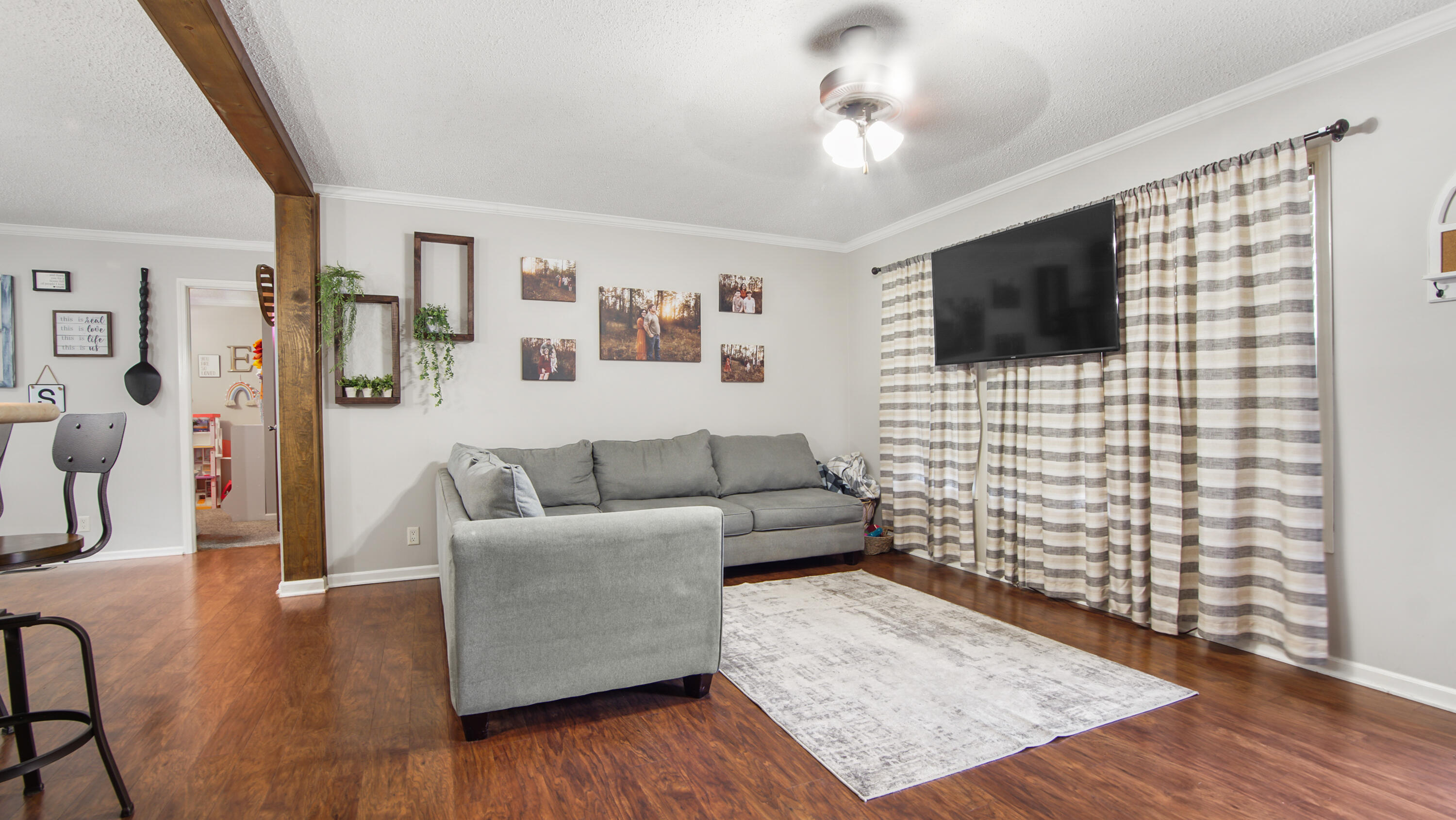 OAKWOOD LAKES ESTATES - Residential