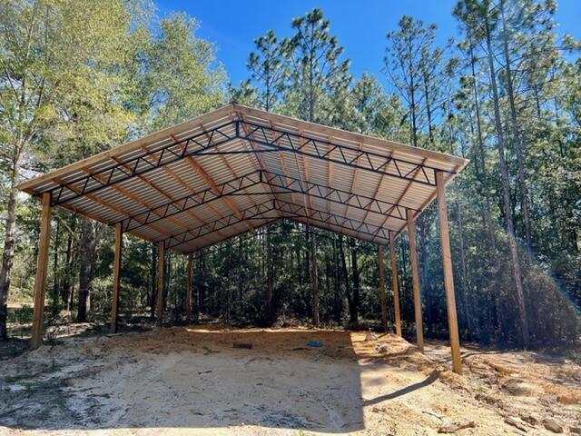 METES & BOUNDS - Land