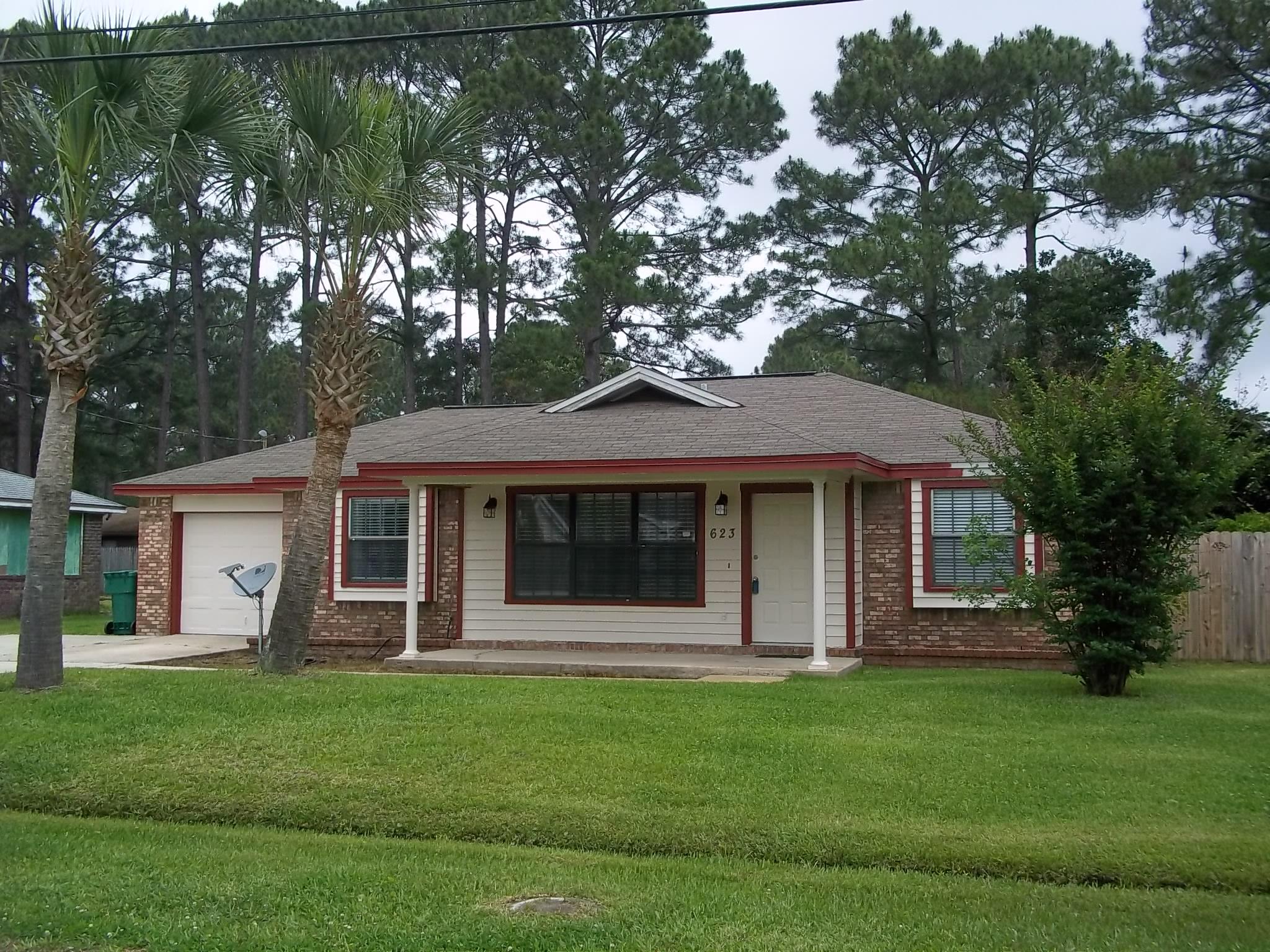 PINE MEADOWS - Residential