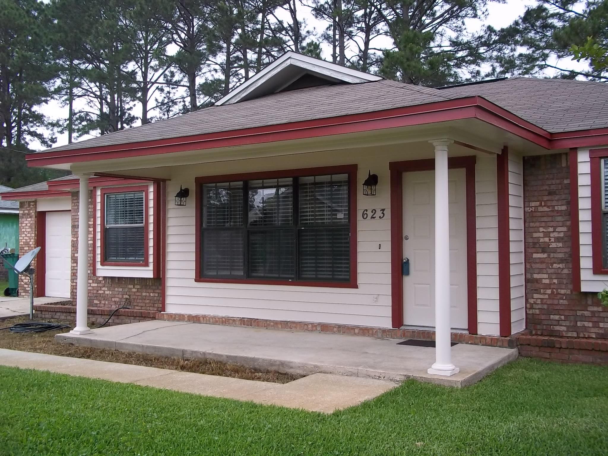 PINE MEADOWS - Residential